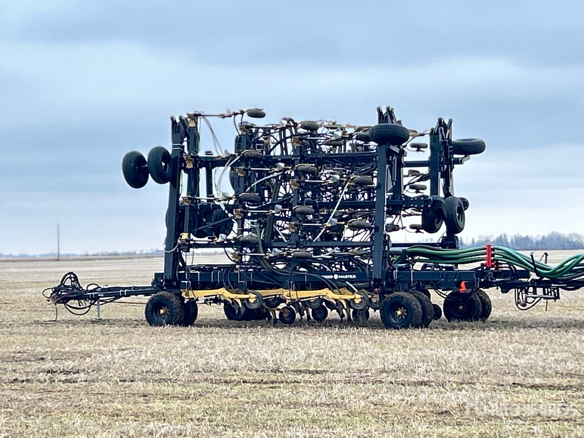 General Appearance with Bild, Ecke hinten links