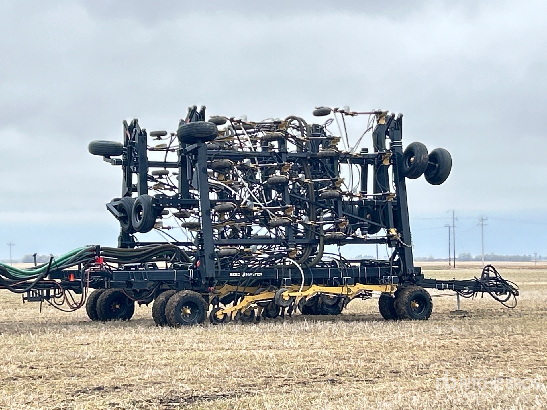 General Appearance with Bild, Ecke hinten rechts