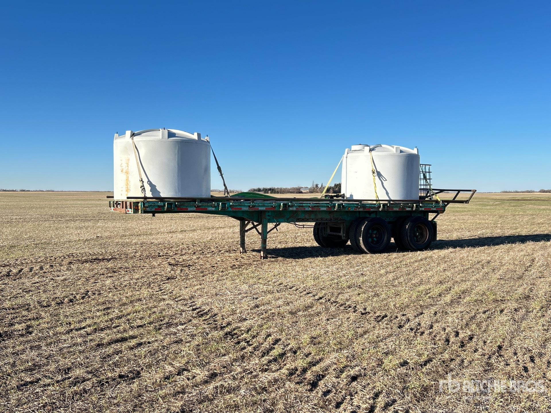 General Appearance with Bild, Ecke vorne links