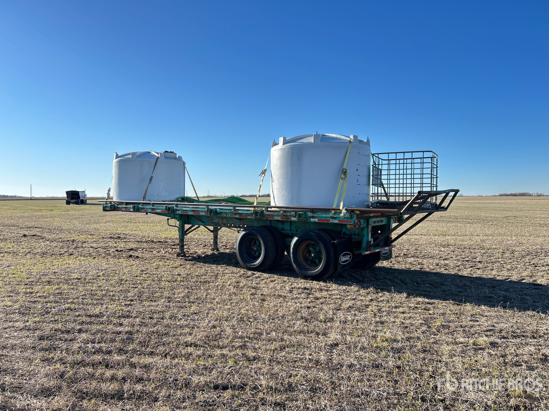 General Appearance with Bild, Ecke hinten links