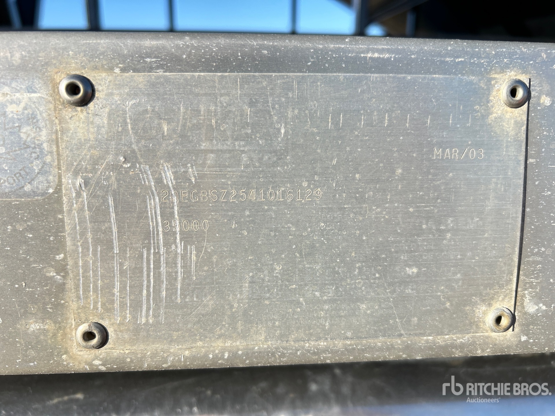 General Appearance with Seriennummer / FIN