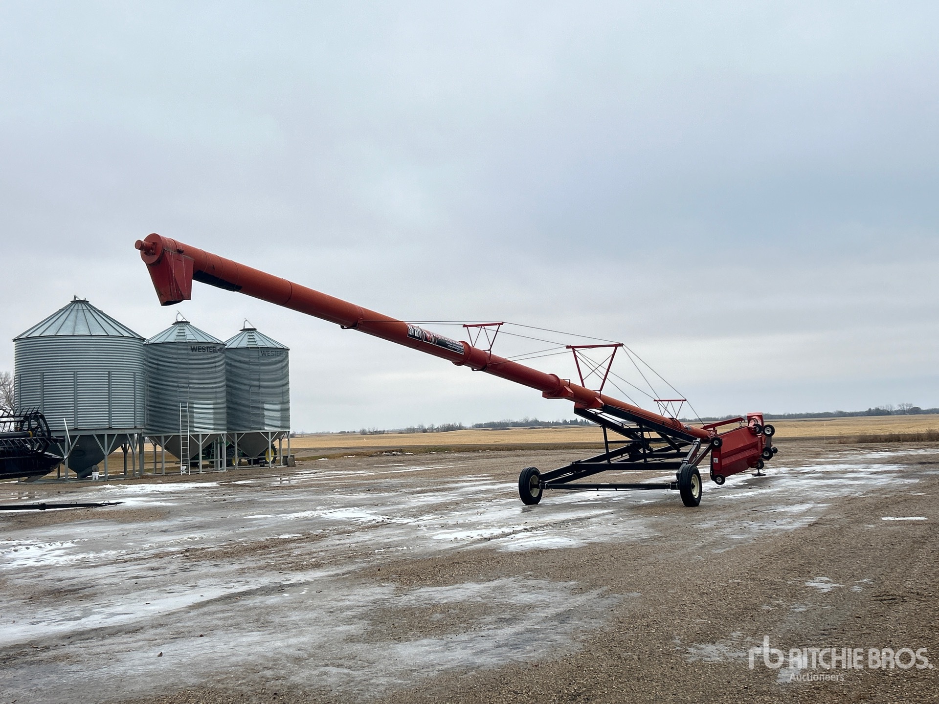 General Appearance with Bild, Ecke hinten rechts