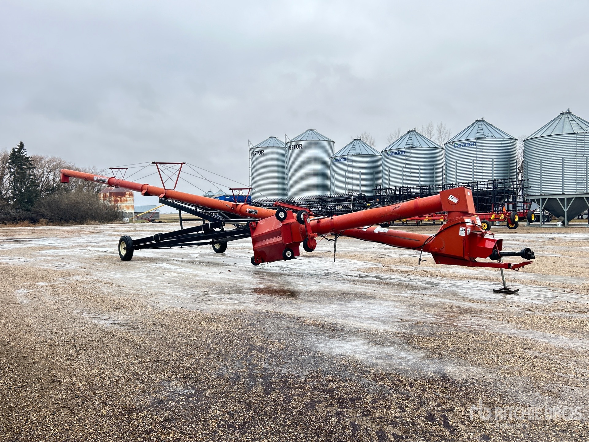 General Appearance with Bild, Ecke vorne rechts