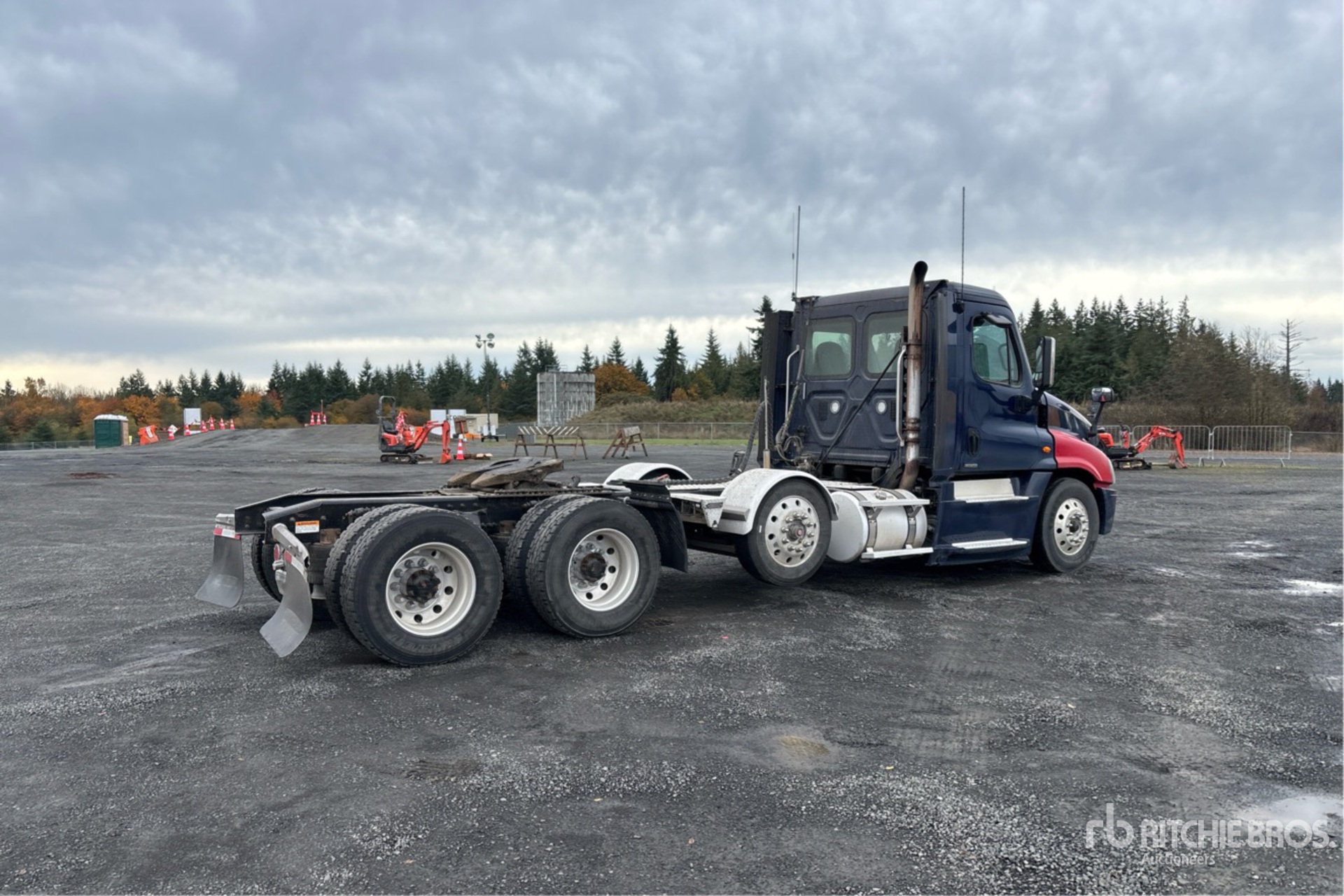 General Appearance with Image, coin arrière droit