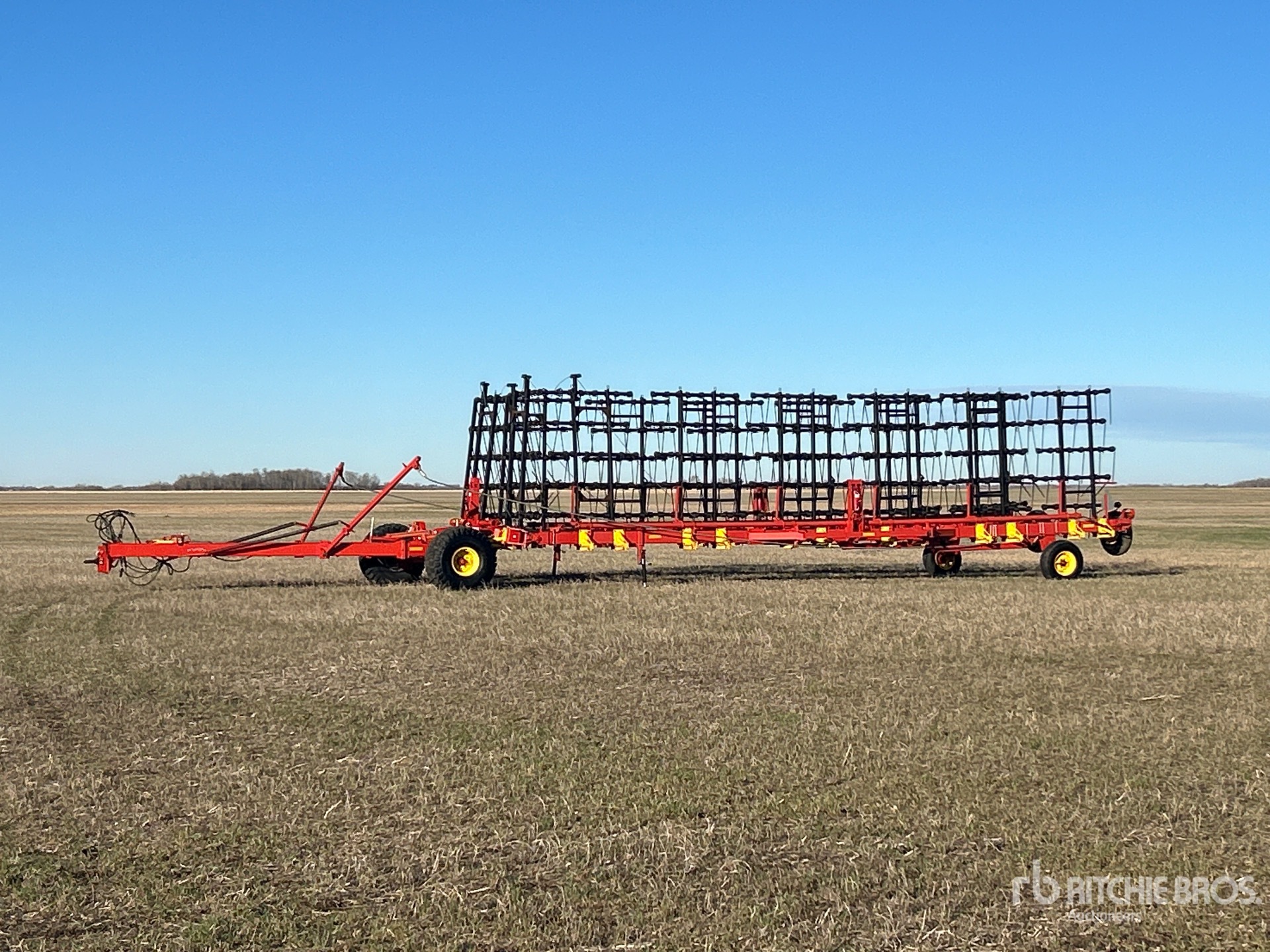 General Appearance with Bild, Ecke vorne links