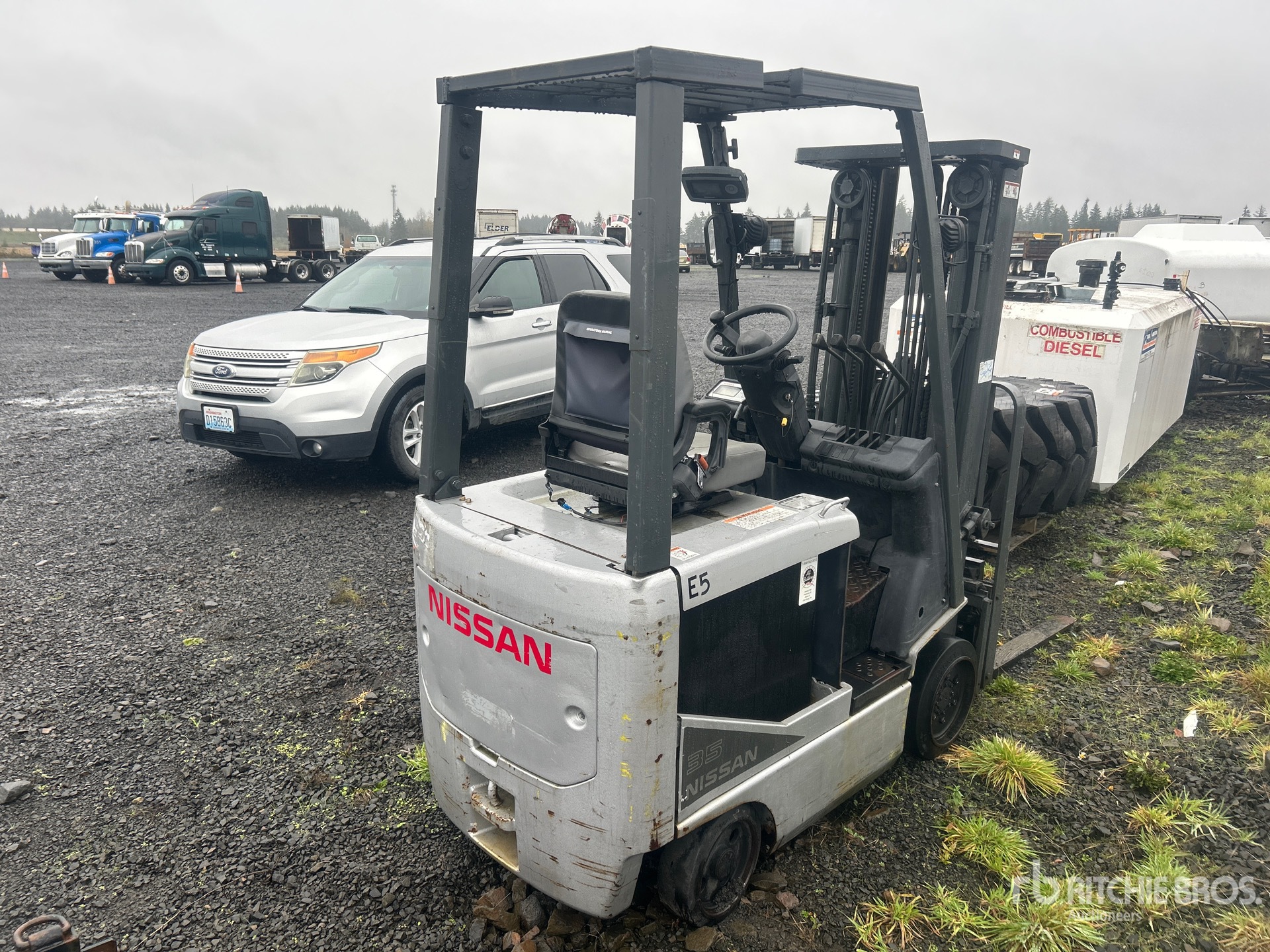 General Appearance with Picture, Right Rear Corner