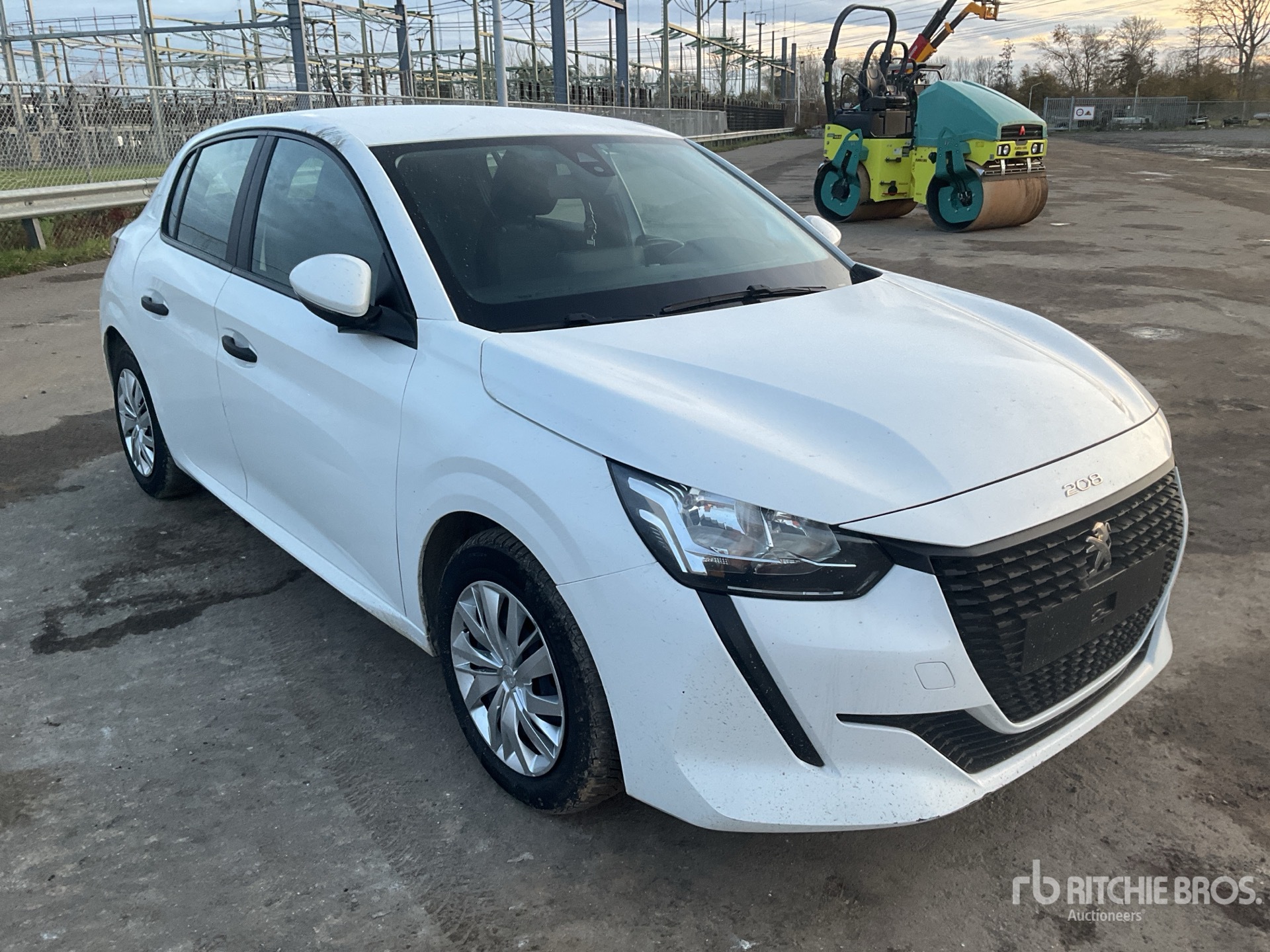 General Appearance with Picture, Right Front Corner