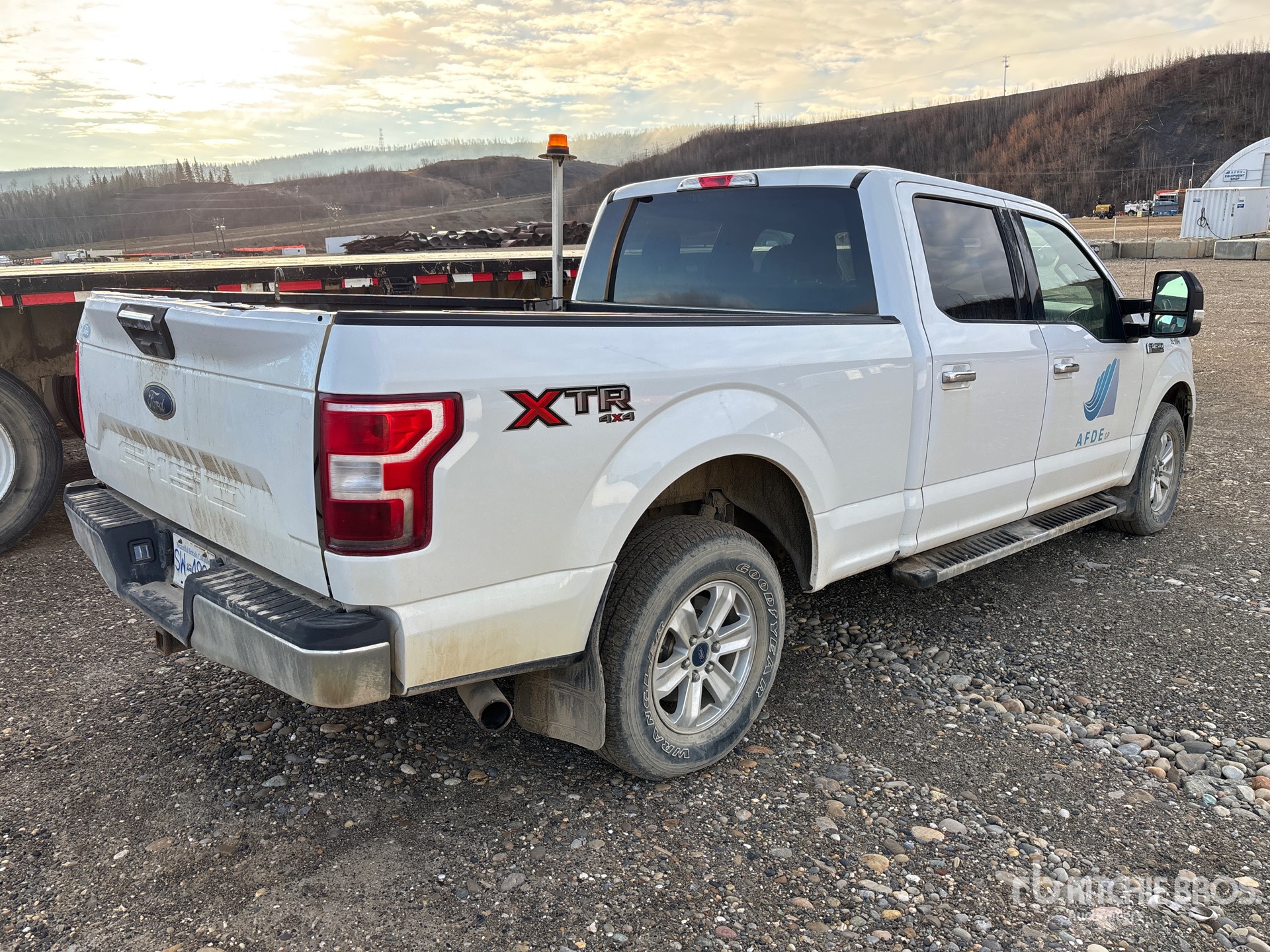 General Appearance with Zdjęcie, prawy dolny róg