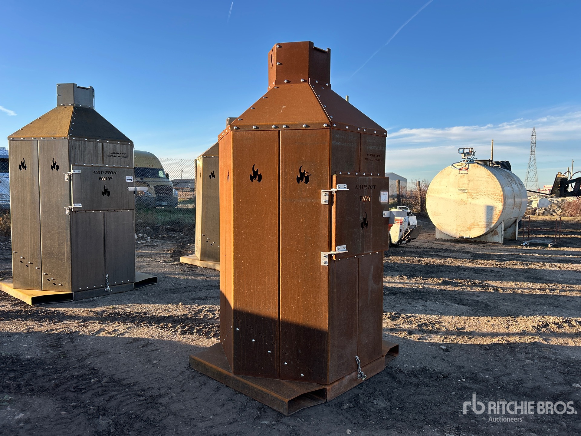 General Appearance with Picture, Right Front Corner