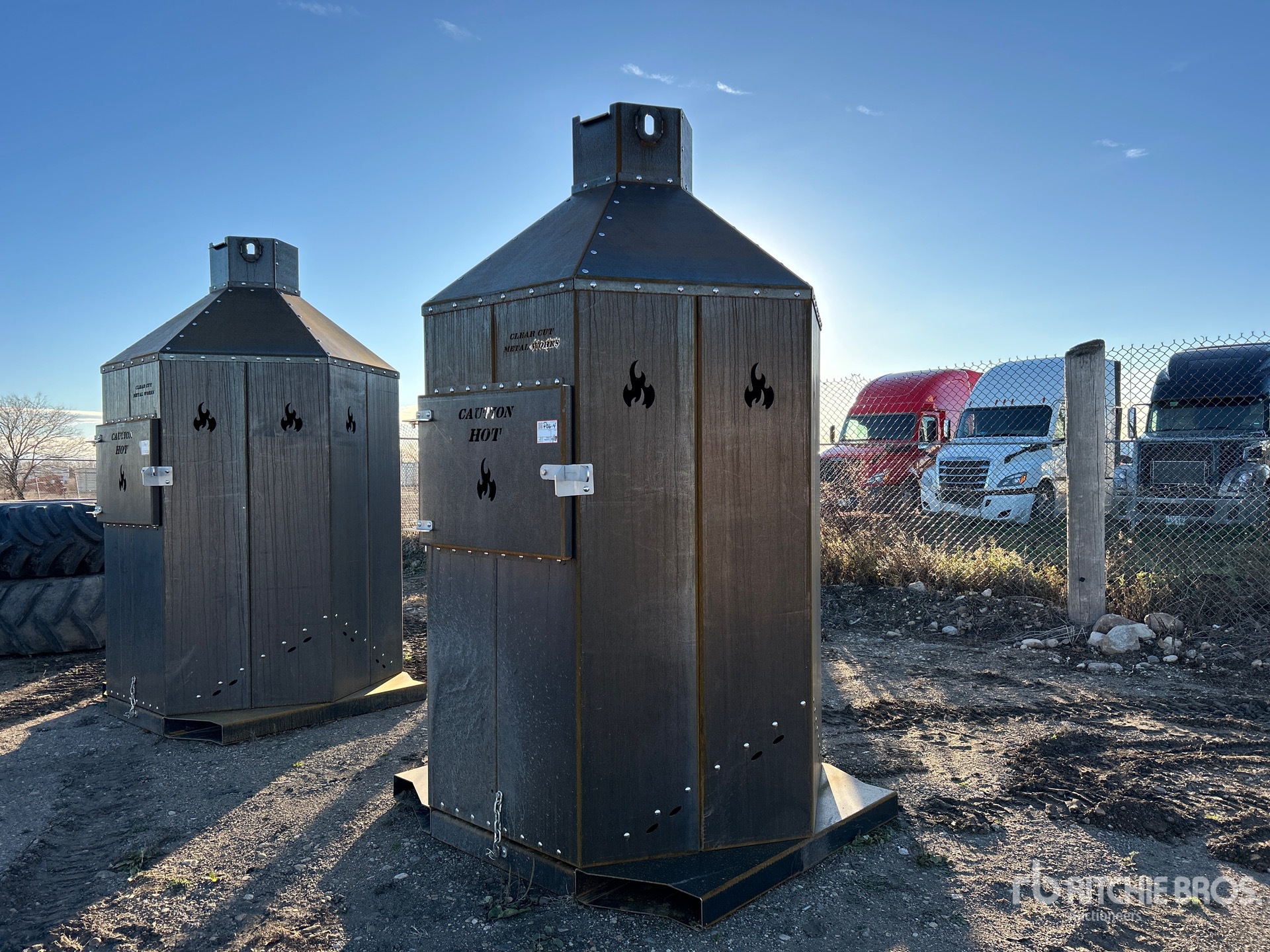 General Appearance with Picture, Left Front Corner