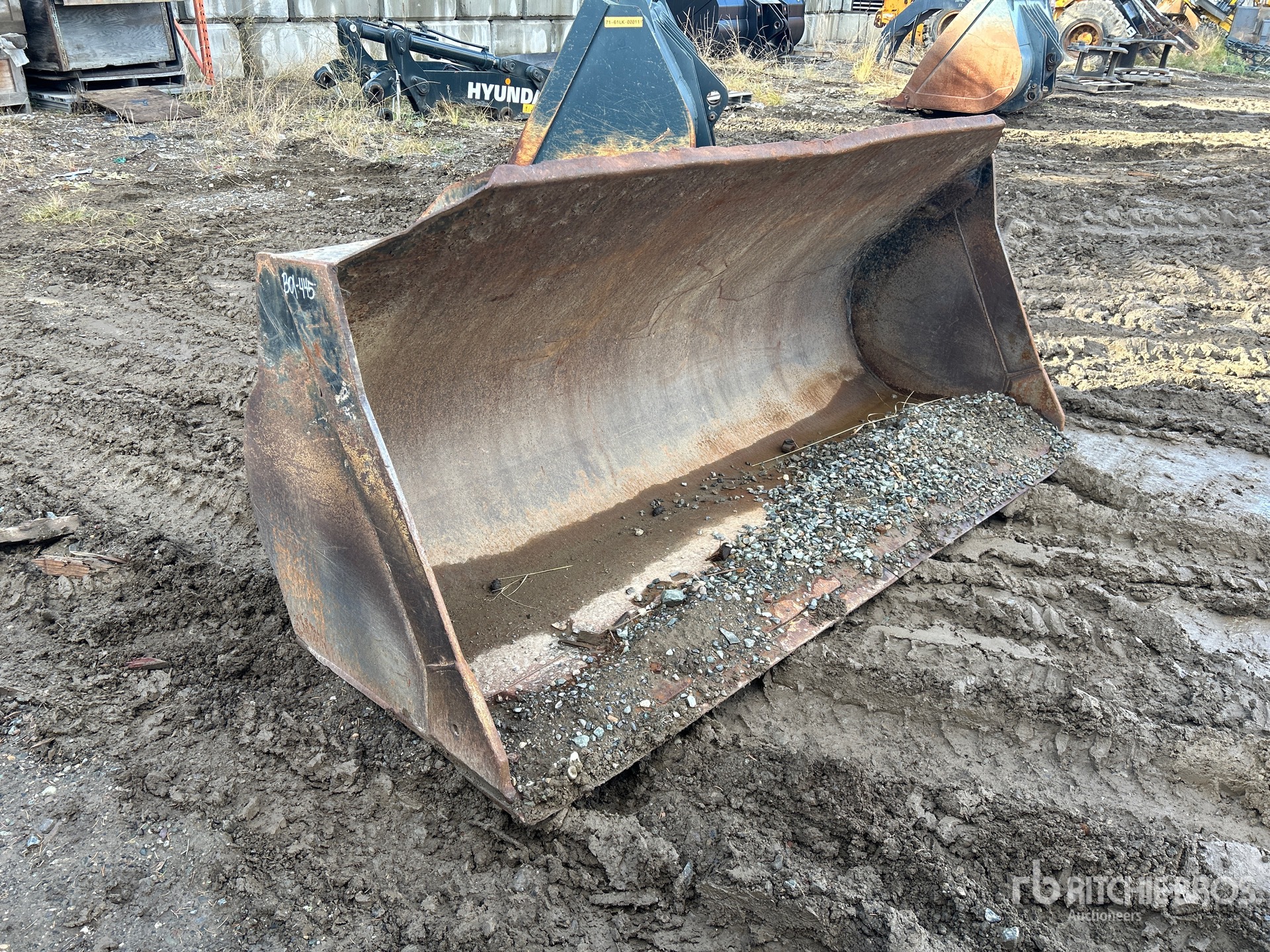 General Appearance with Bild, Ecke vorne rechts