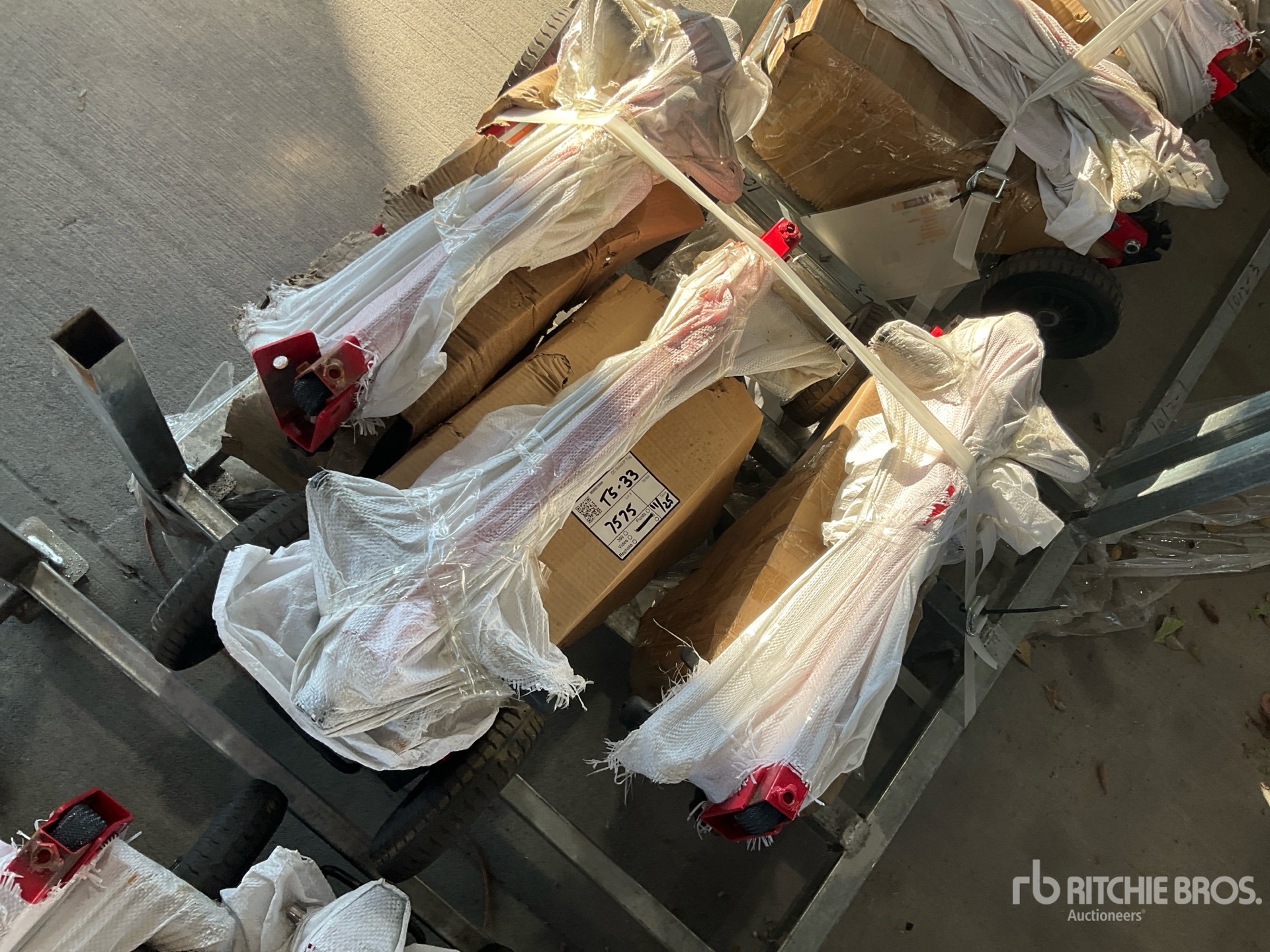 General Appearance with Bild, Ecke hinten rechts