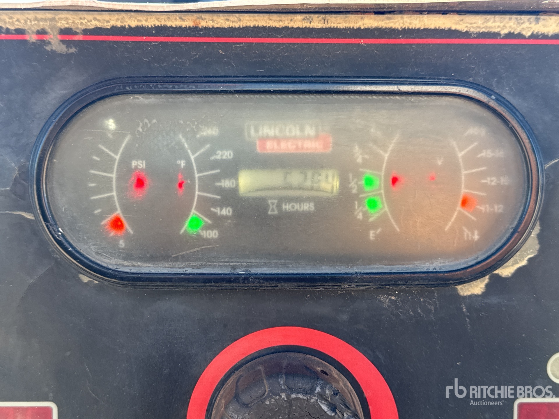 General Appearance with Horímetro / Odómetro