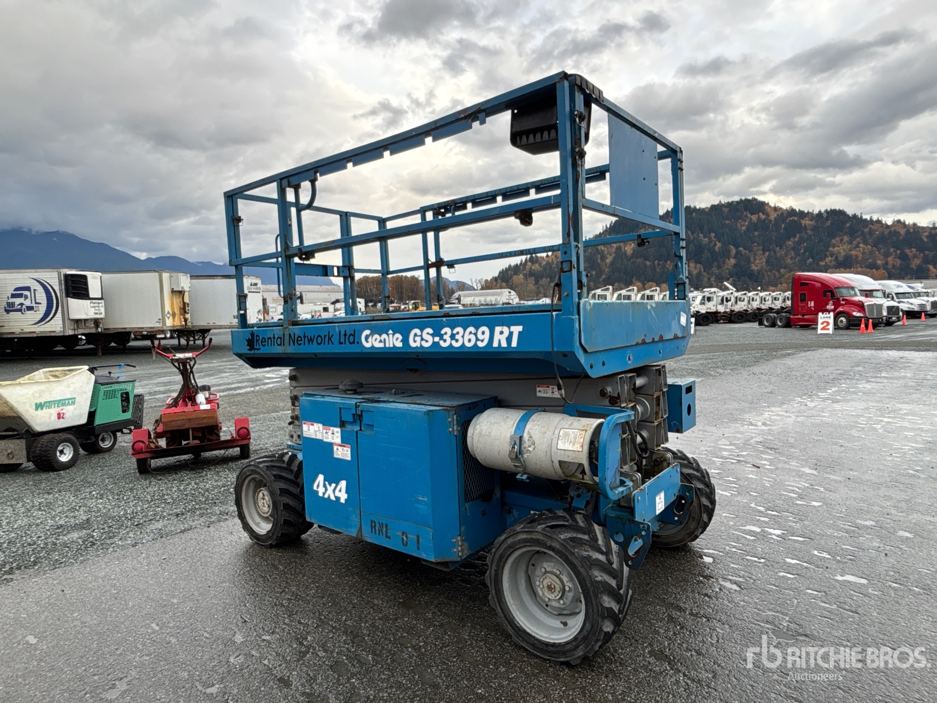 General Appearance with Bild, Ecke vorne rechts