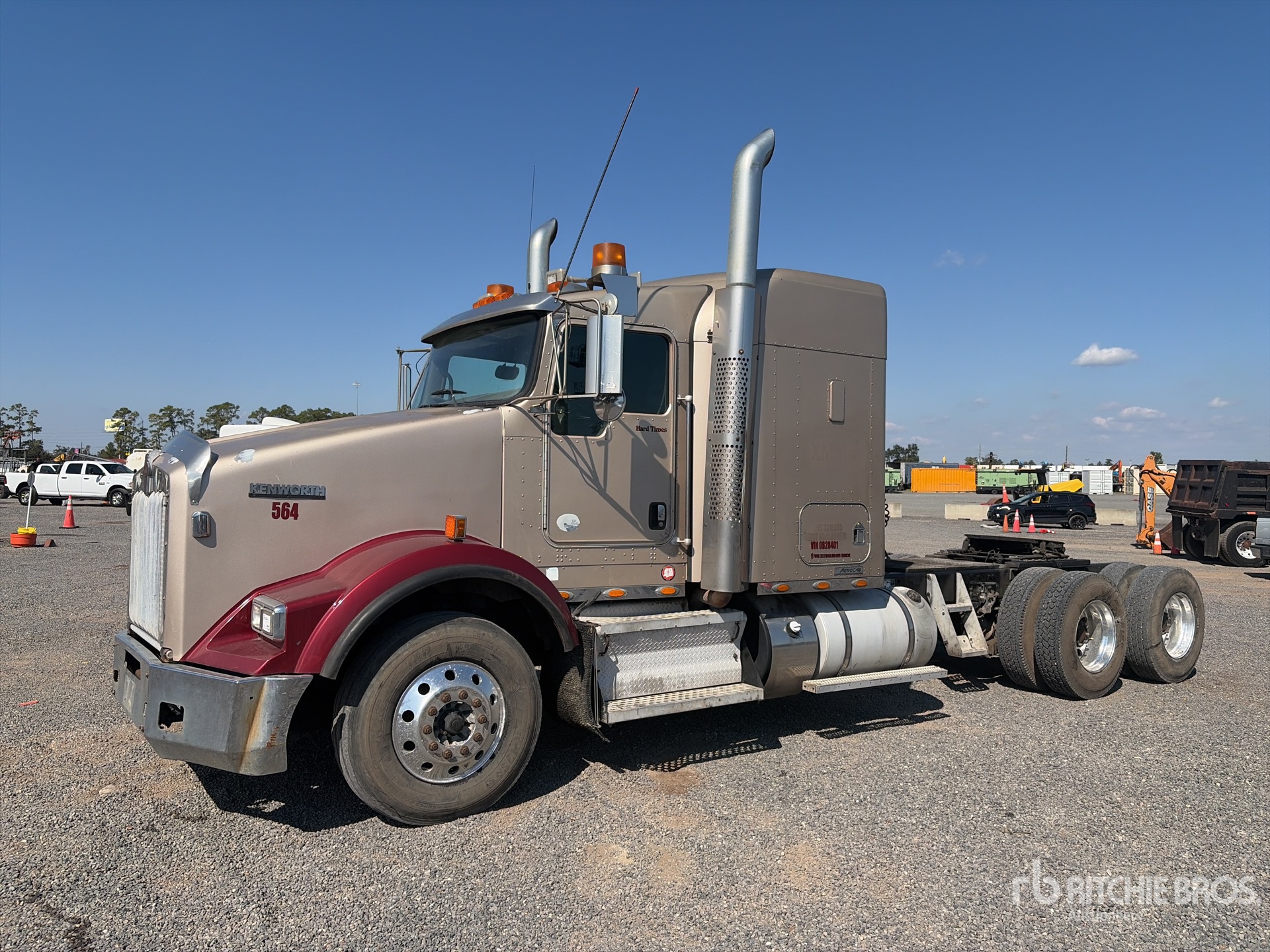 General Appearance with Picture, Left Front Corner