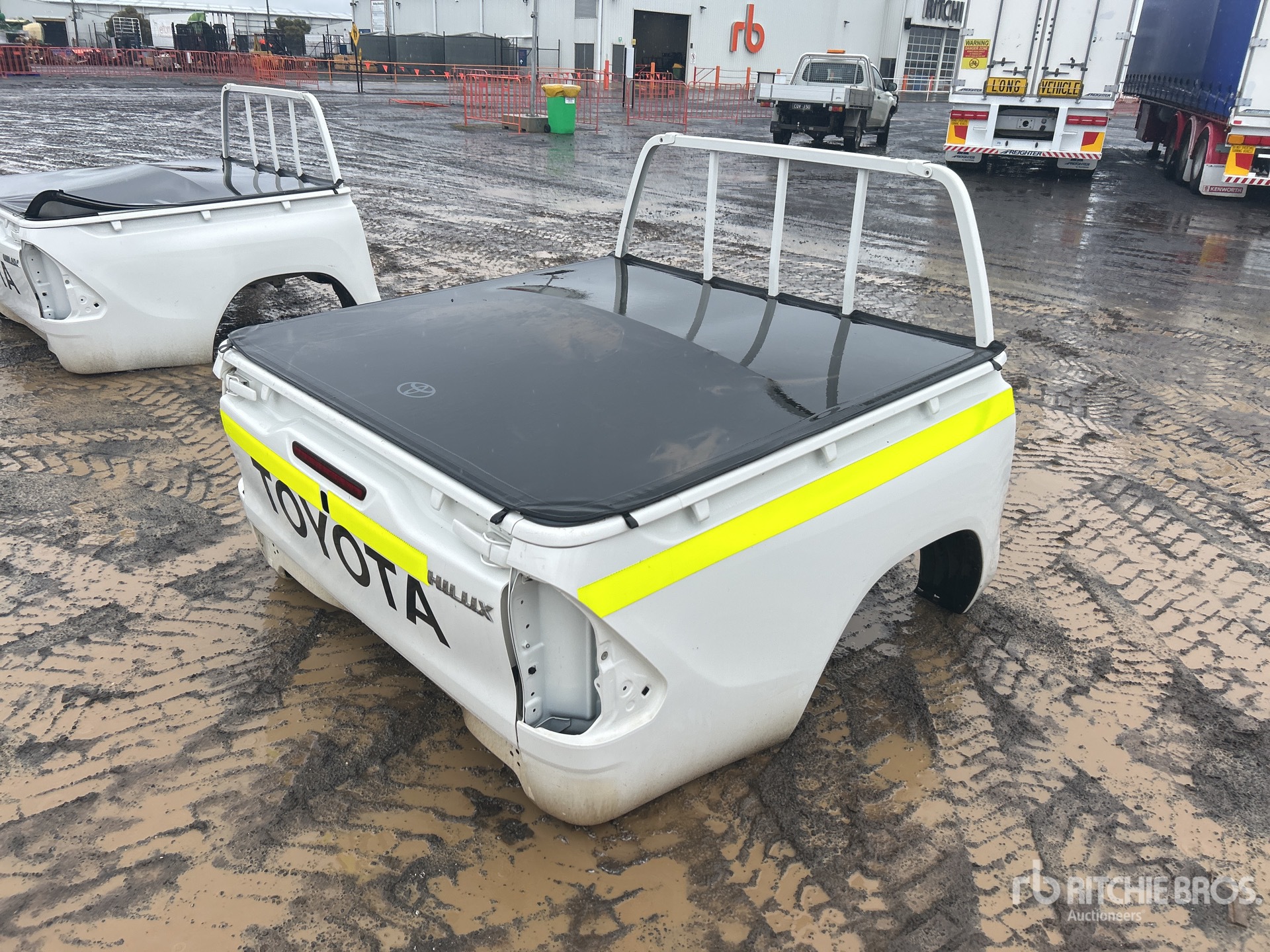 General Appearance with Picture, Left Rear Corner