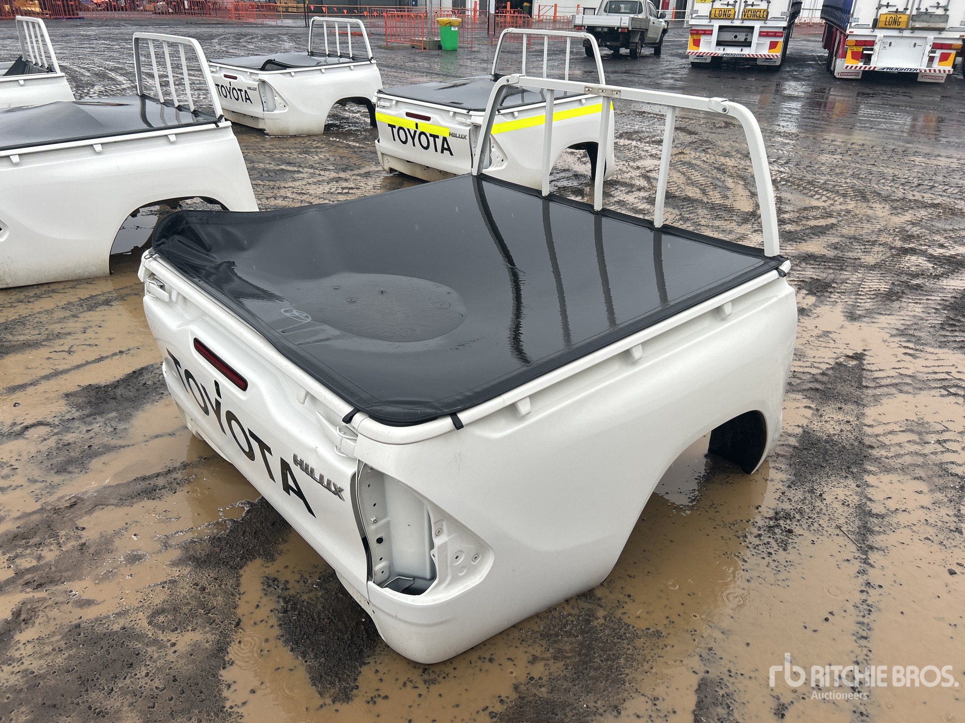 General Appearance with Picture, Left Rear Corner