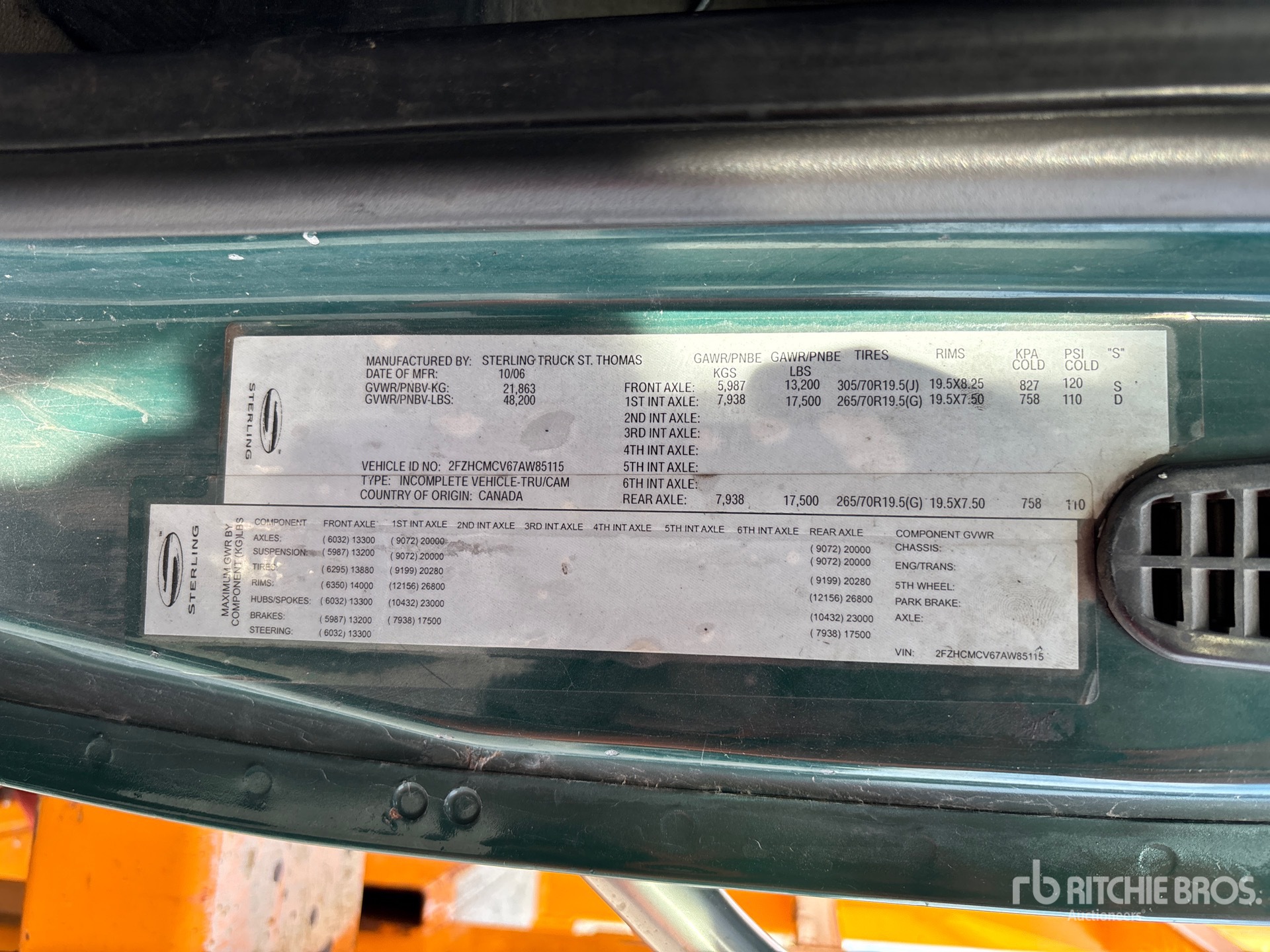 General Appearance with Serial Number / VIN