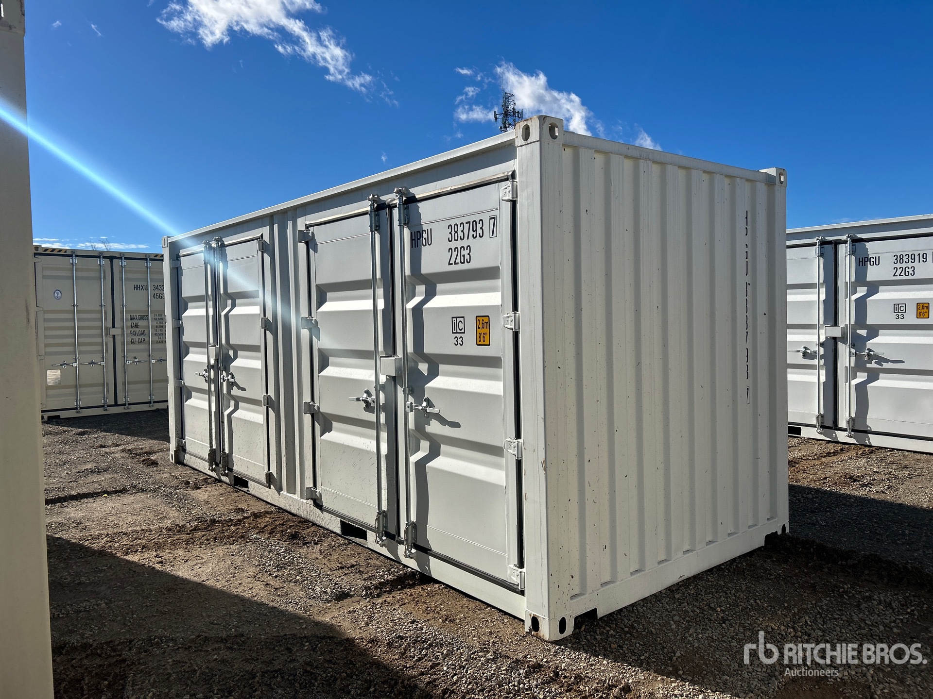 General Appearance with Bild, Ecke hinten links