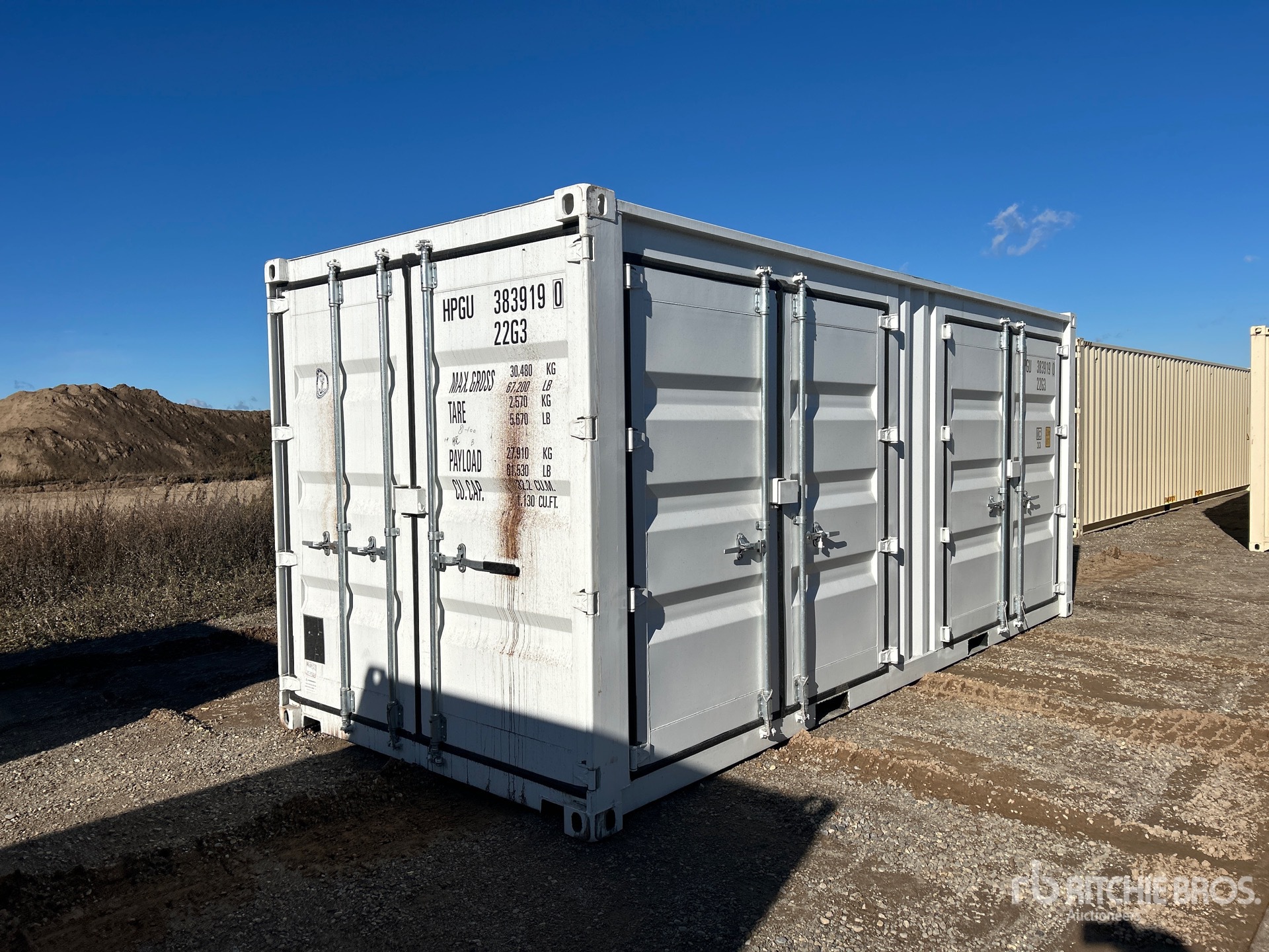 General Appearance with Bild, Ecke vorne links