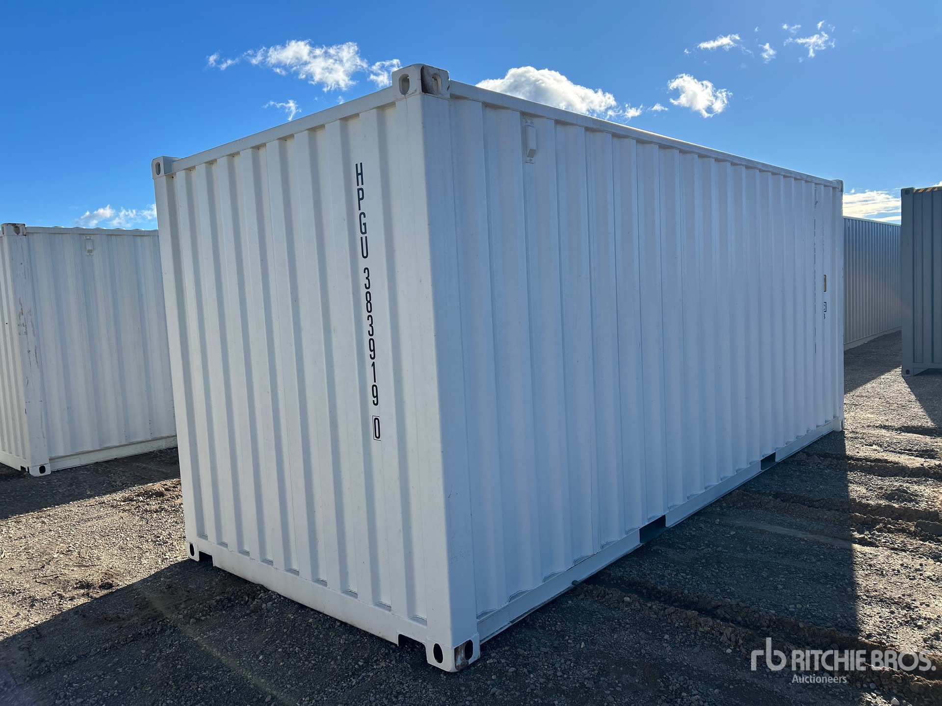 General Appearance with Bild, Ecke hinten rechts