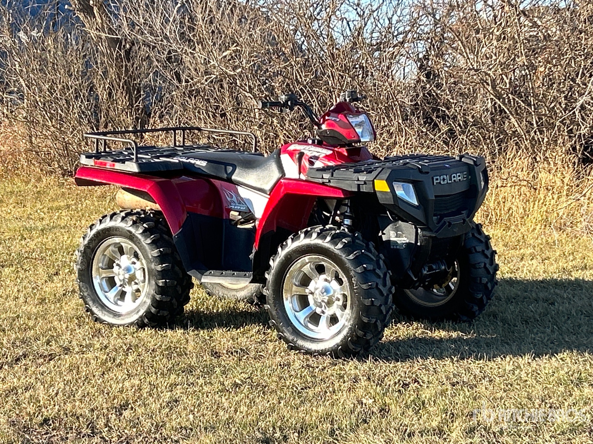 General Appearance with Bild, Ecke vorne rechts