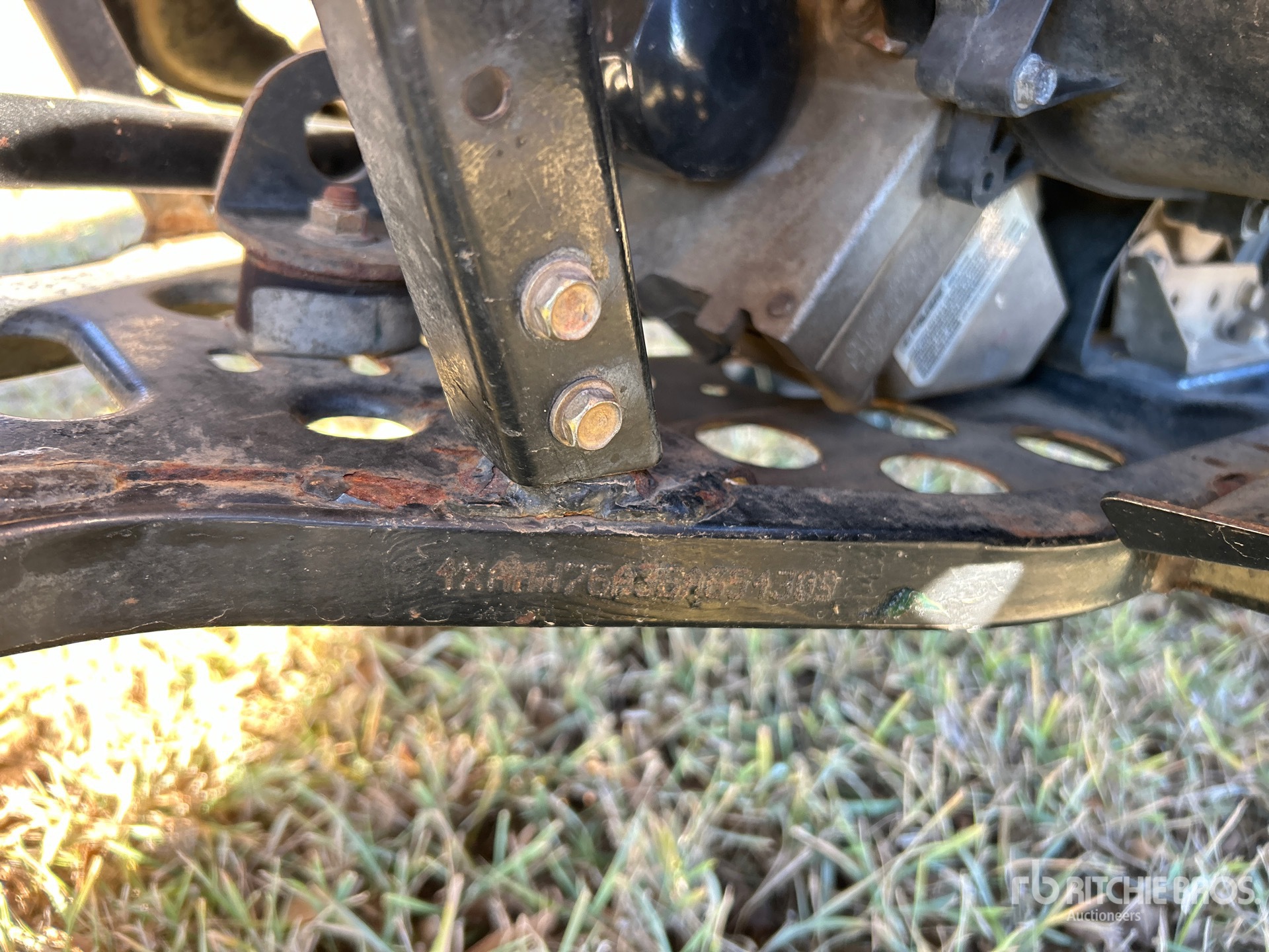 General Appearance with Seriennummer / FIN