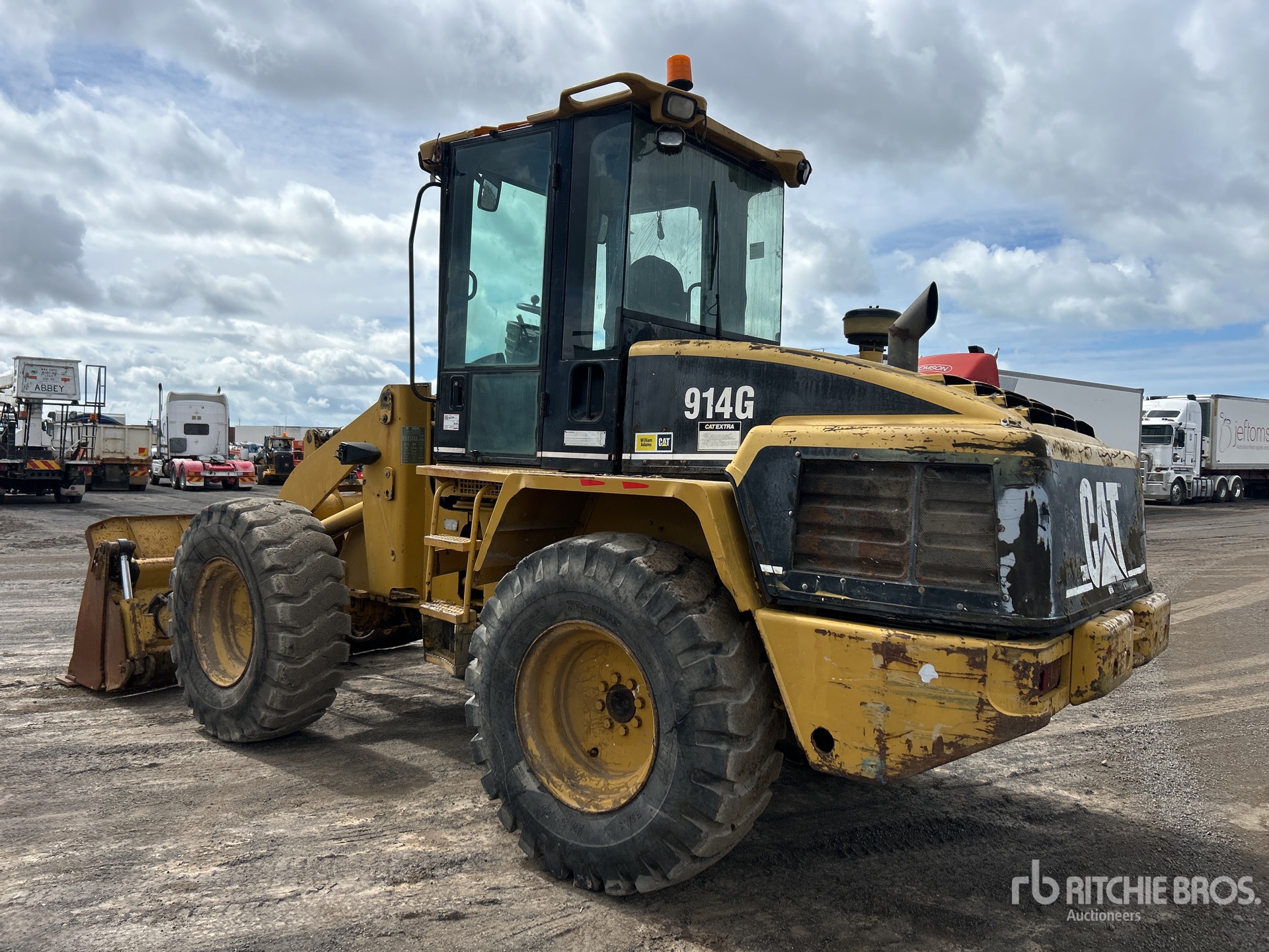 General Appearance with Picture, Left Rear Corner