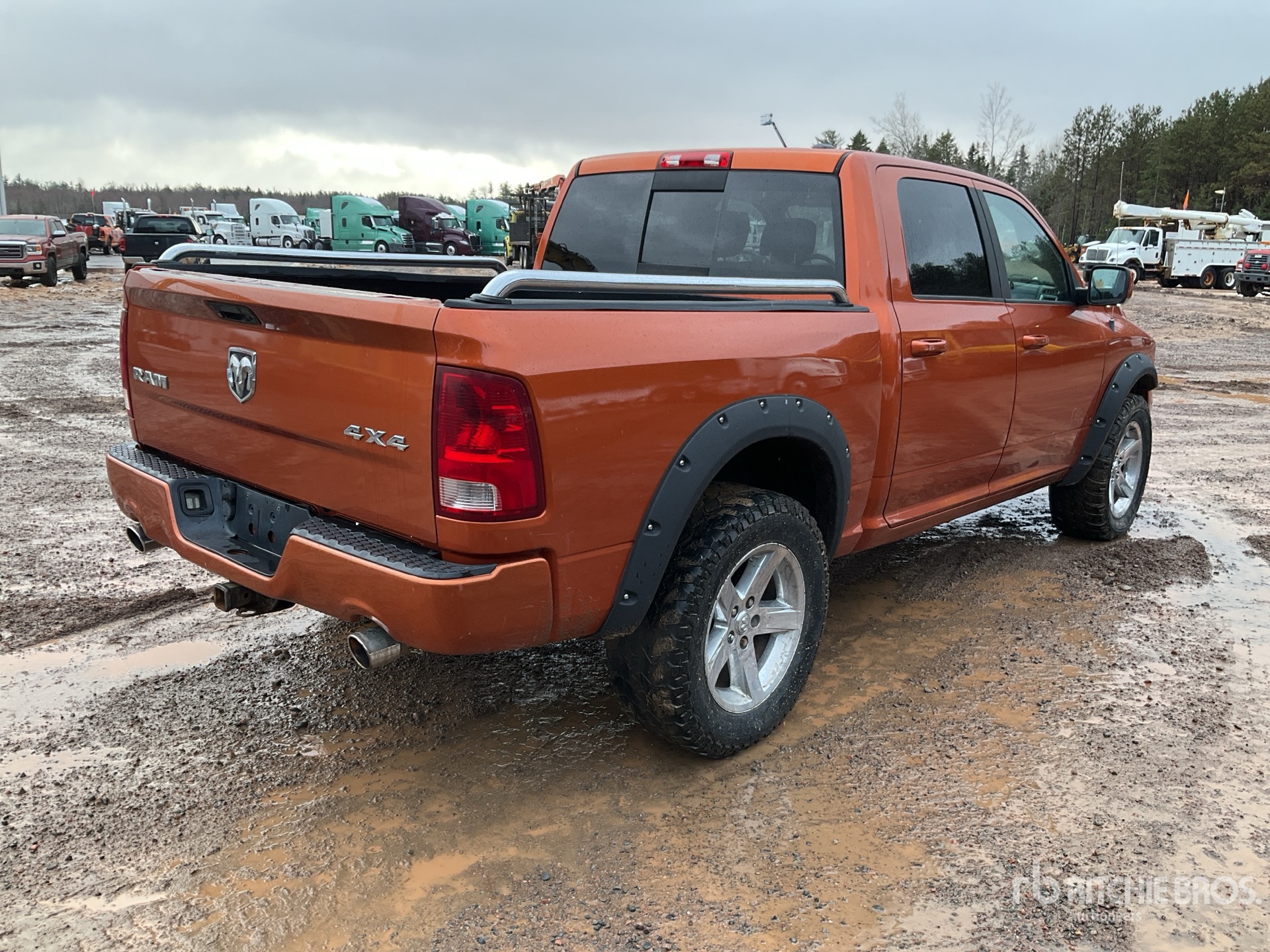 General Appearance with Picture, Right Rear Corner