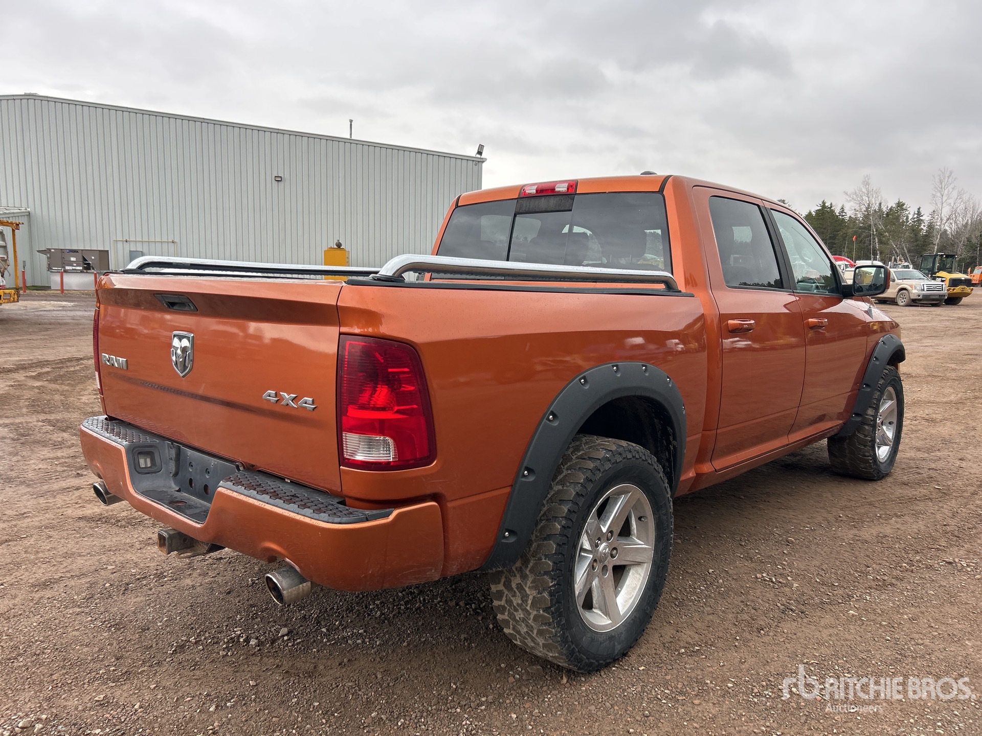 General Appearance with Picture, Right Rear Corner