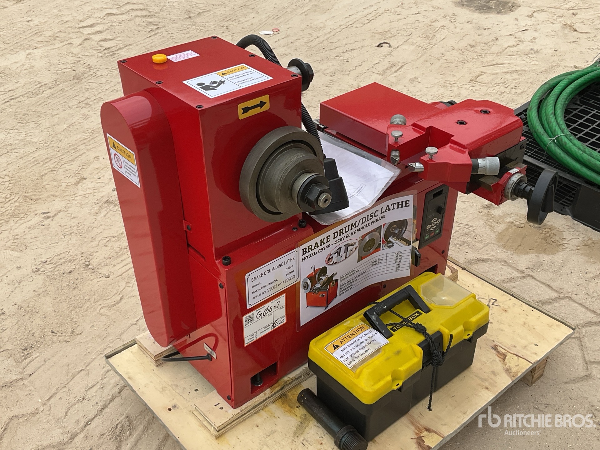 General Appearance with Picture, Right Front Corner