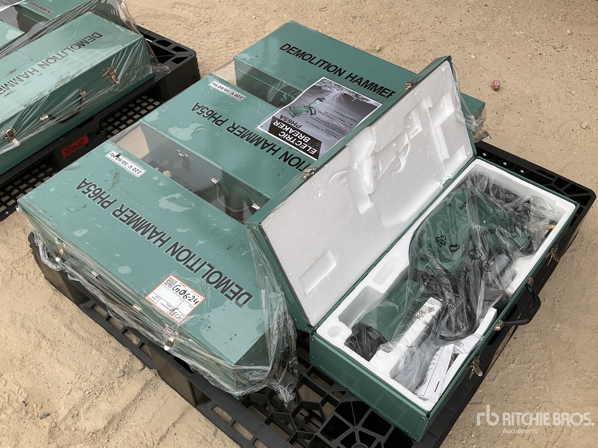 General Appearance with Picture, Left Front Corner