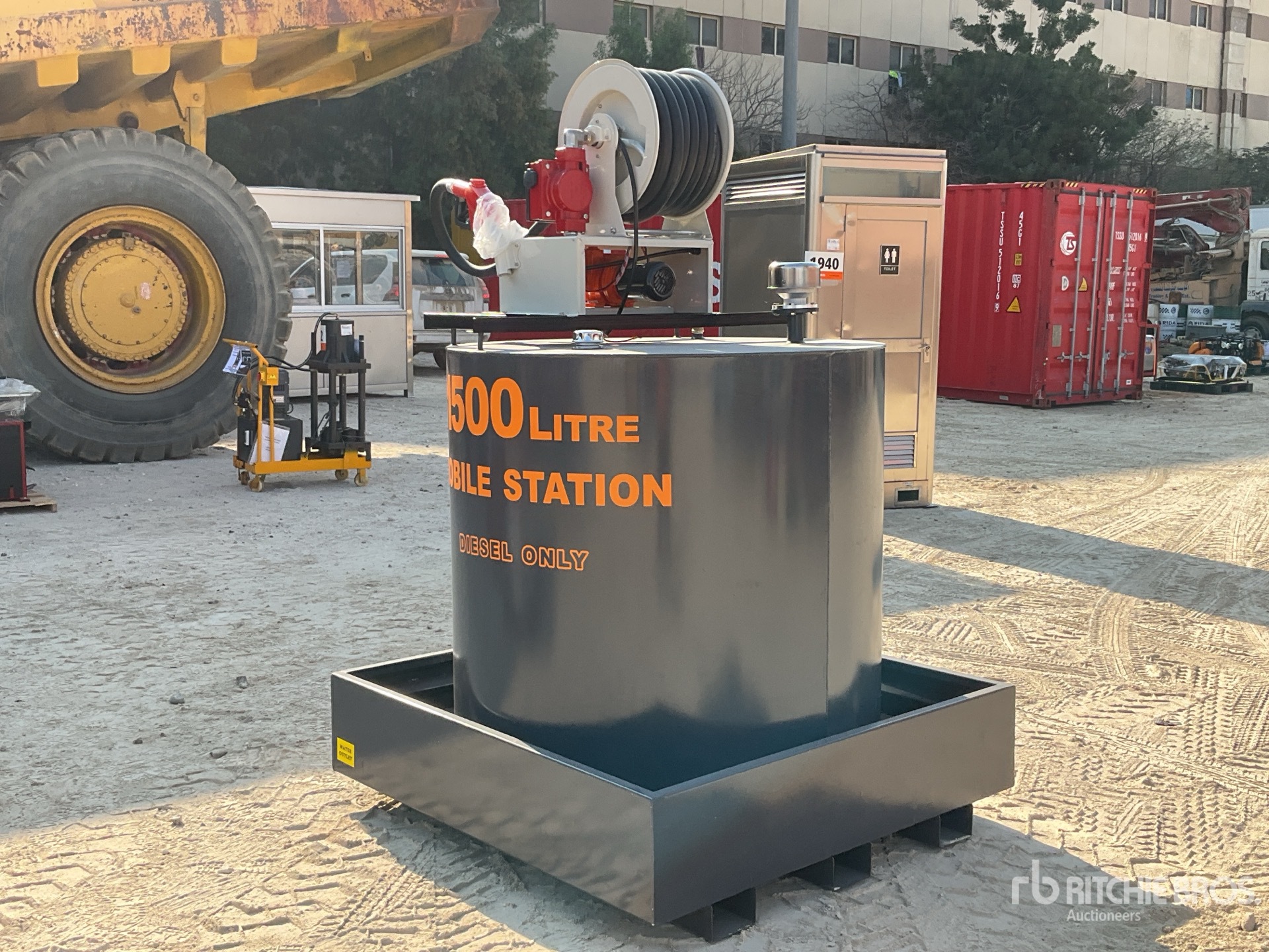 General Appearance with Picture, Left Rear Corner