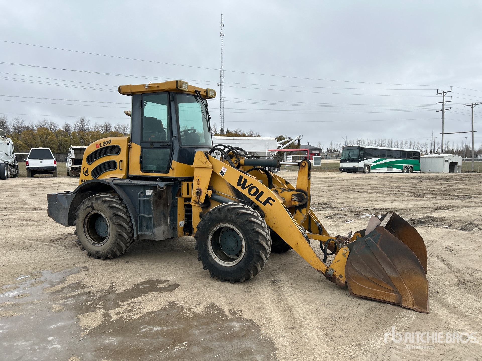 General Appearance with Bild, Ecke vorne rechts