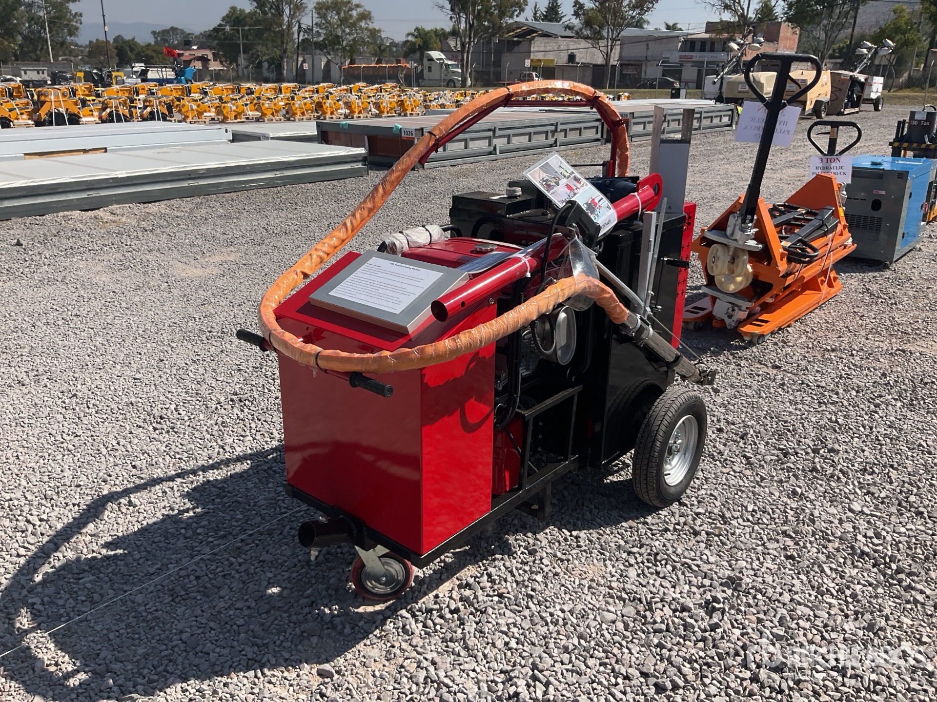 General Appearance with Featured Photo