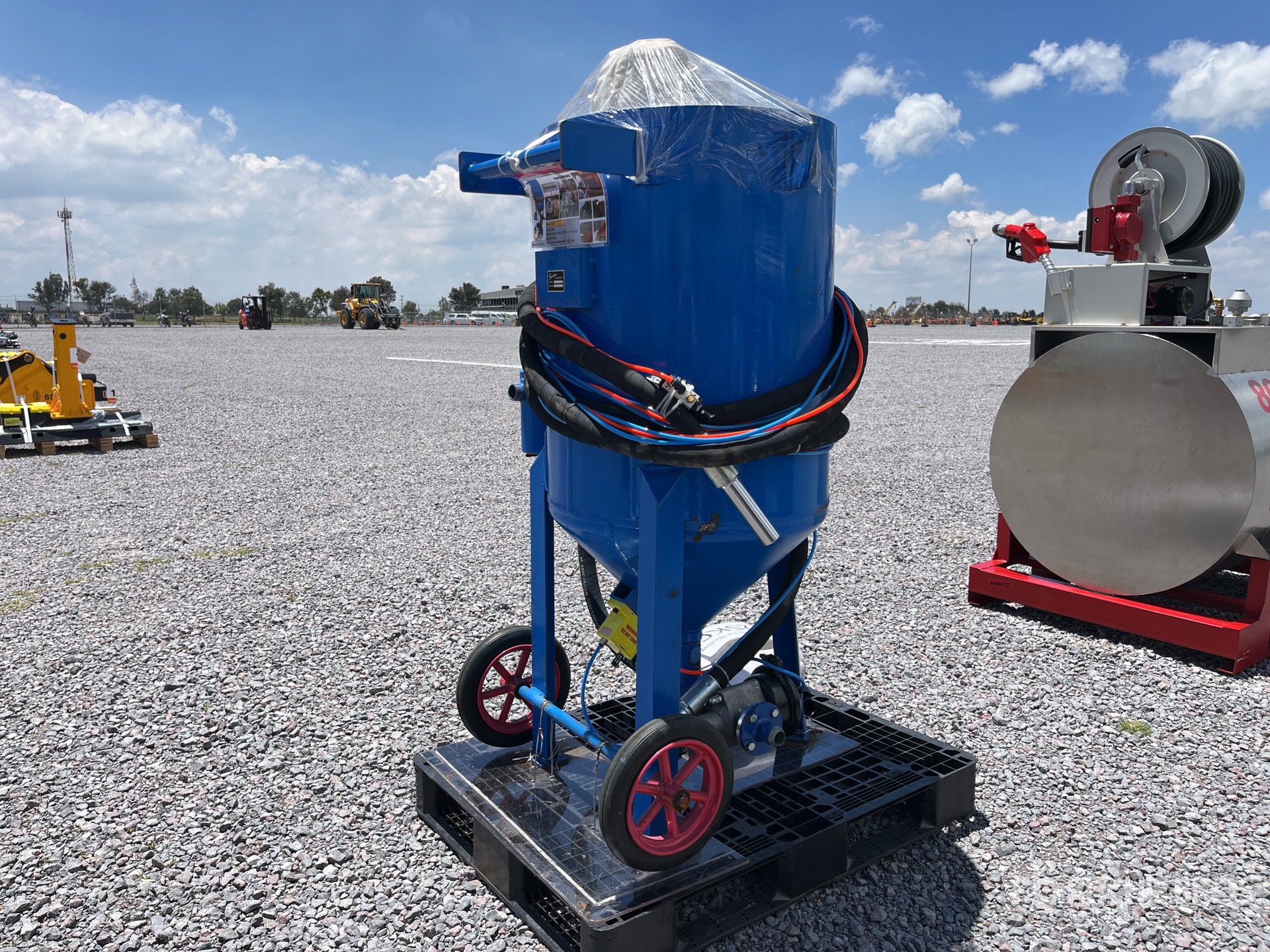 General Appearance with Imagen: esquina trasera derecha