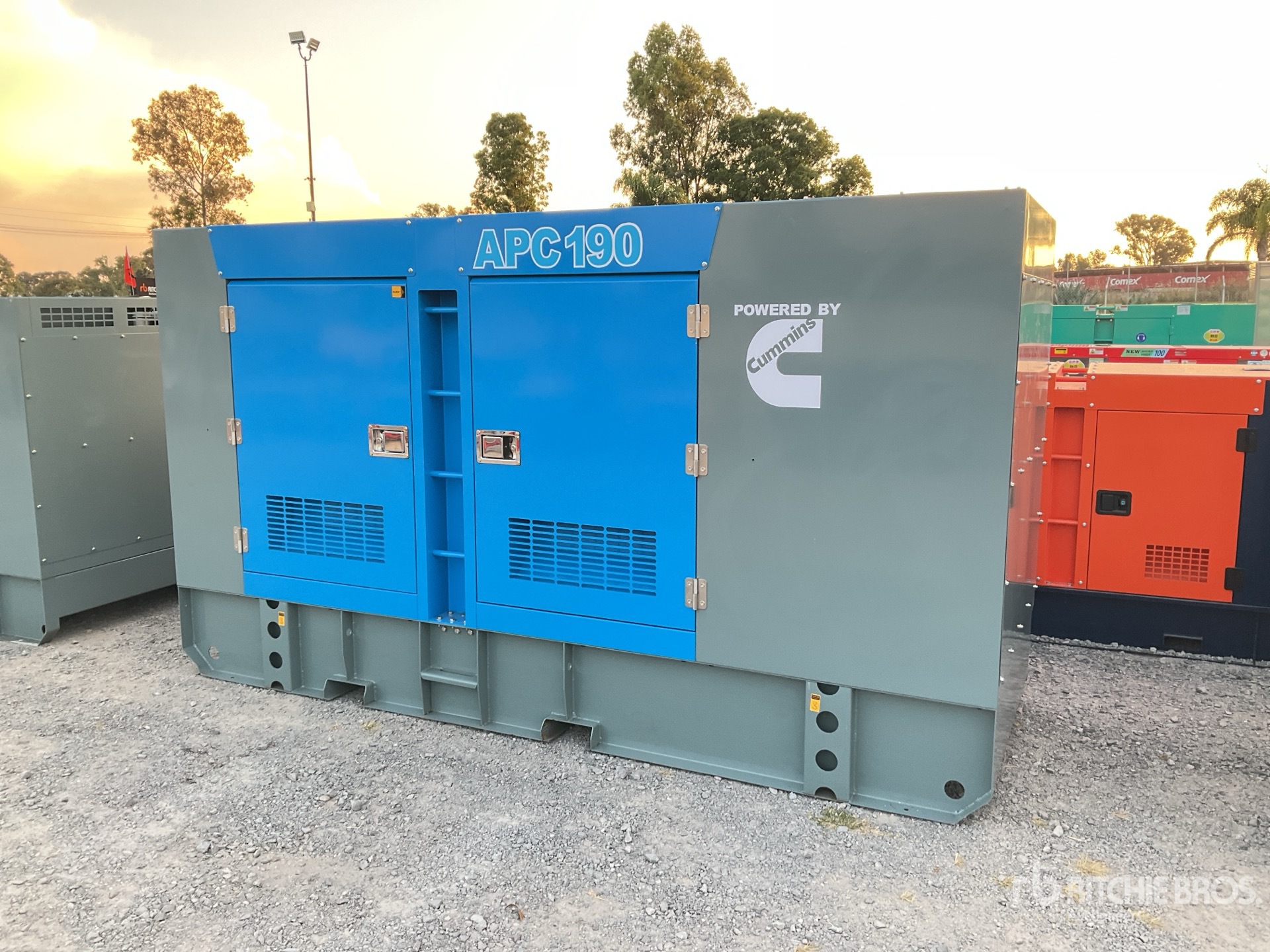 General Appearance with Featured Photo