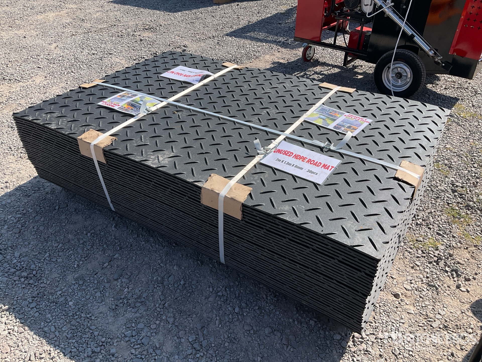 General Appearance with Image, coin avant droit