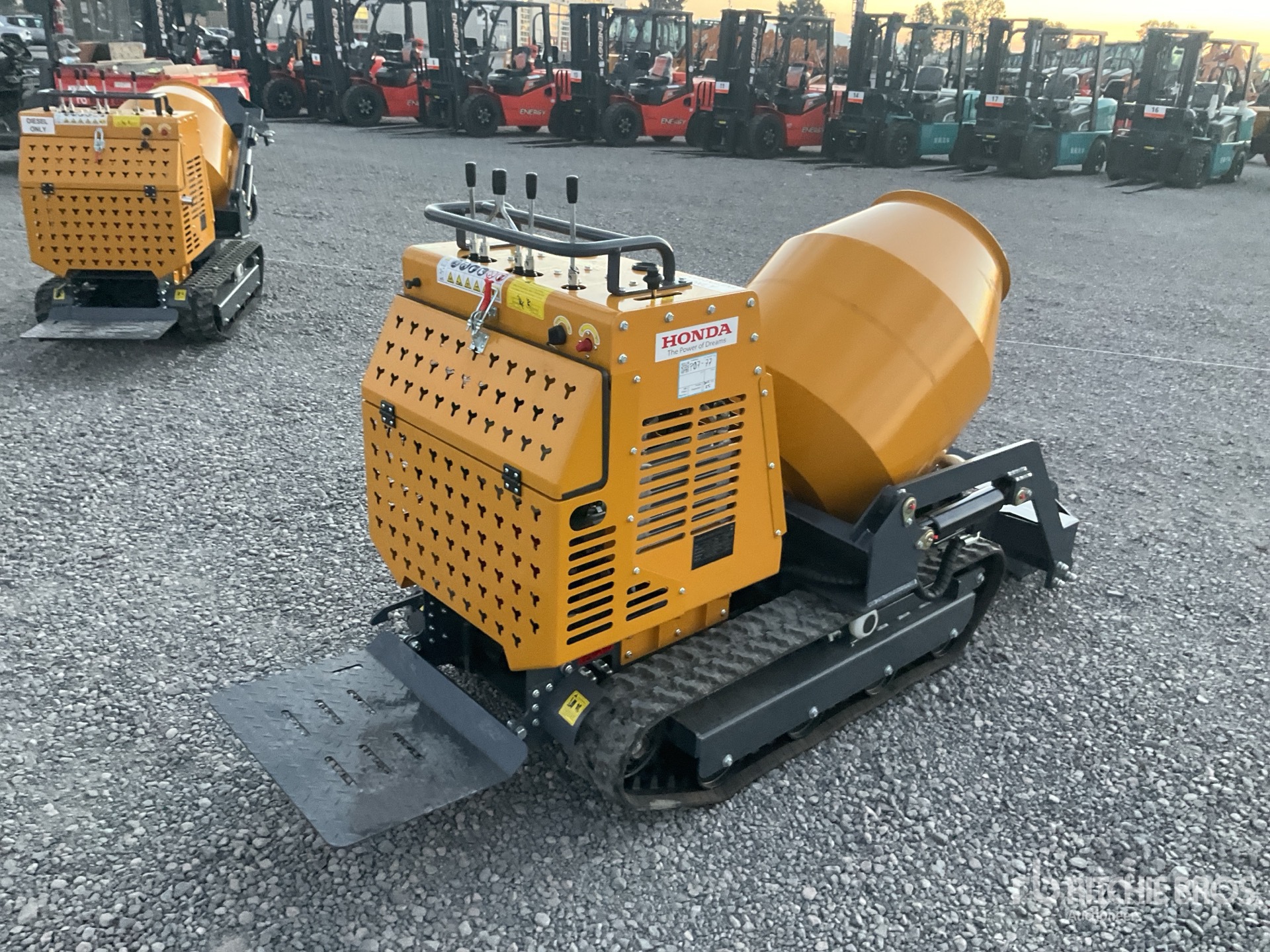 General Appearance with Imagen: esquina trasera derecha