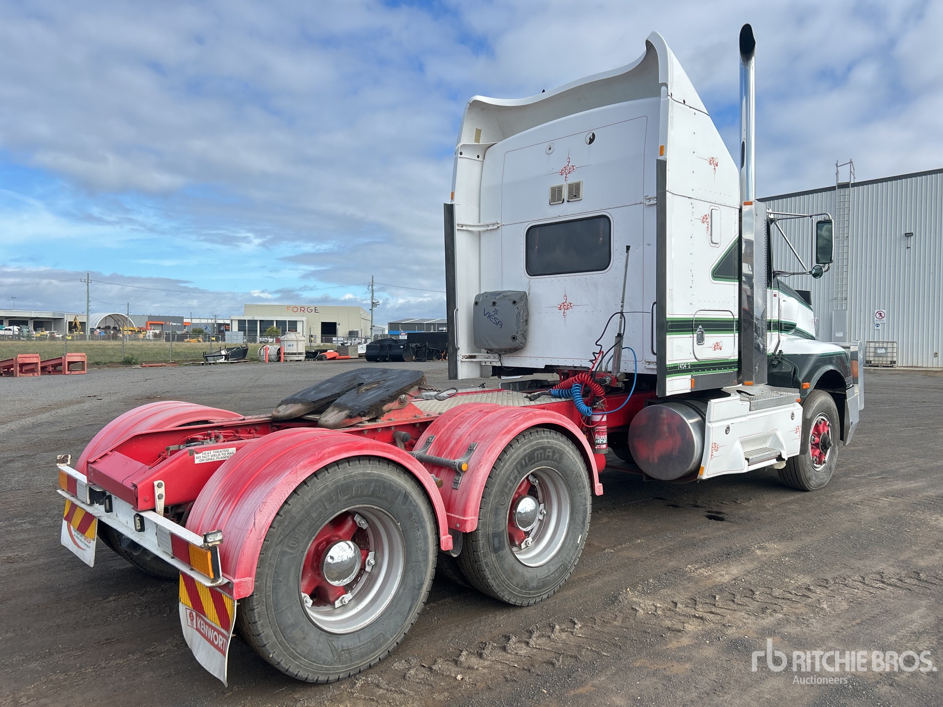 General Appearance with Picture, Left Rear Corner