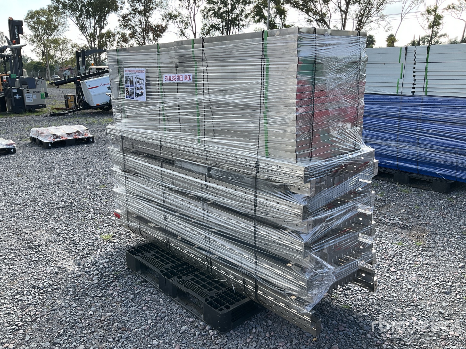 Aspect général with Image, coin arrière gauche