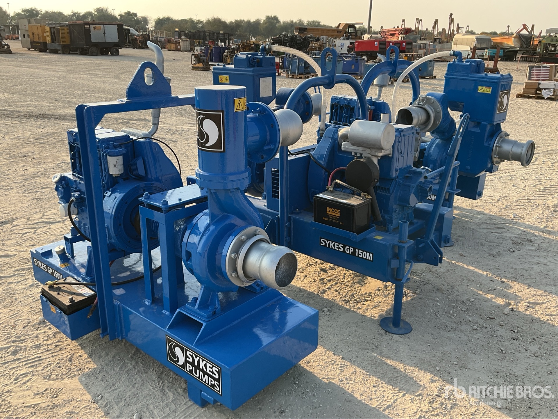 General Appearance with Foto, angolo anteriore sinistro