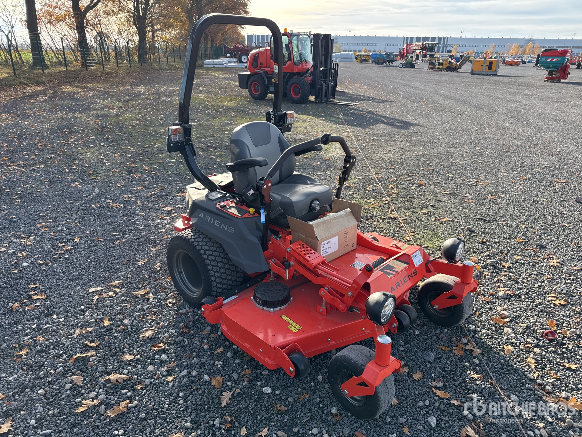 General Appearance with Picture, Right Front Corner