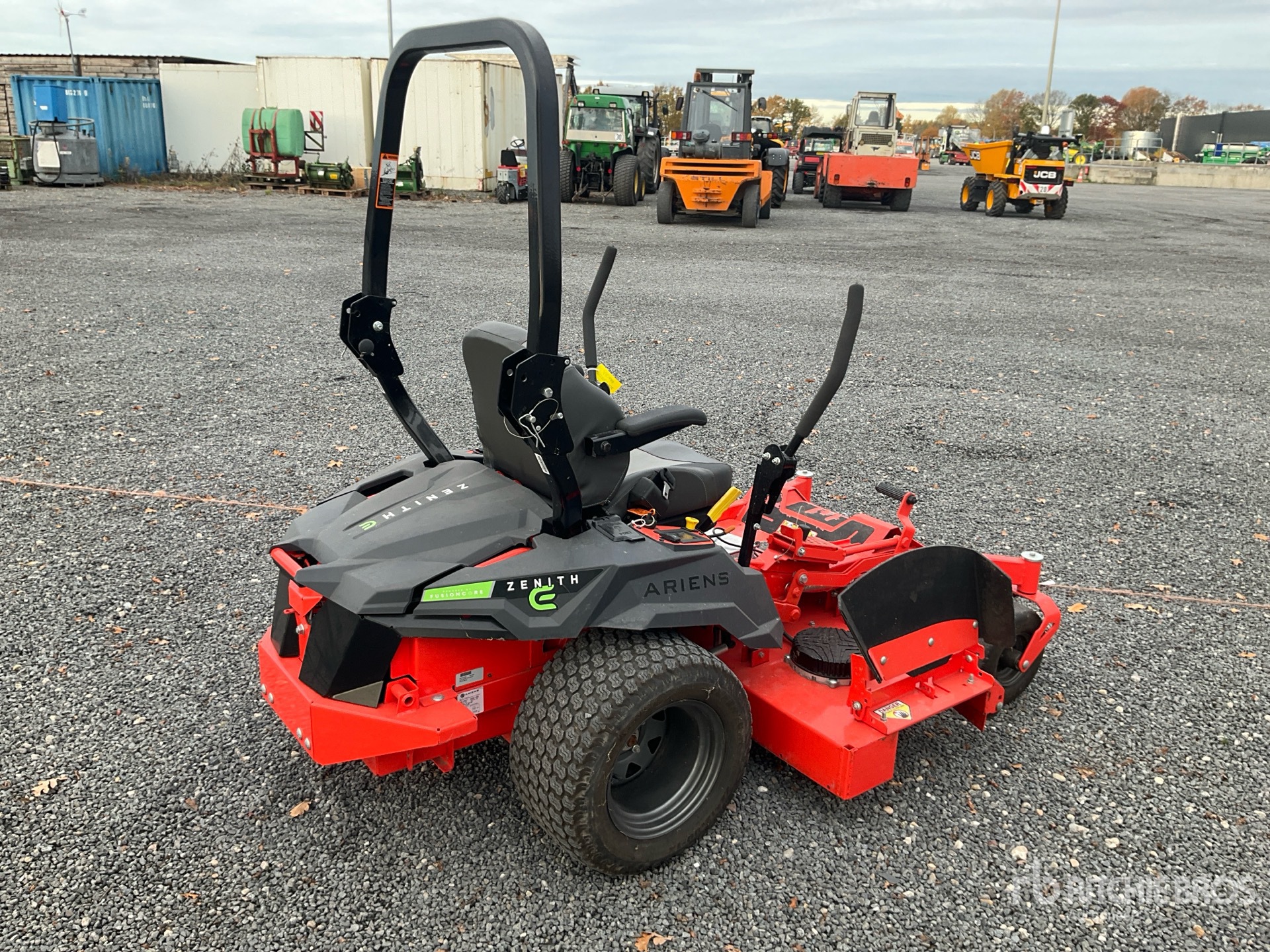 General Appearance with Bild, Ecke hinten rechts