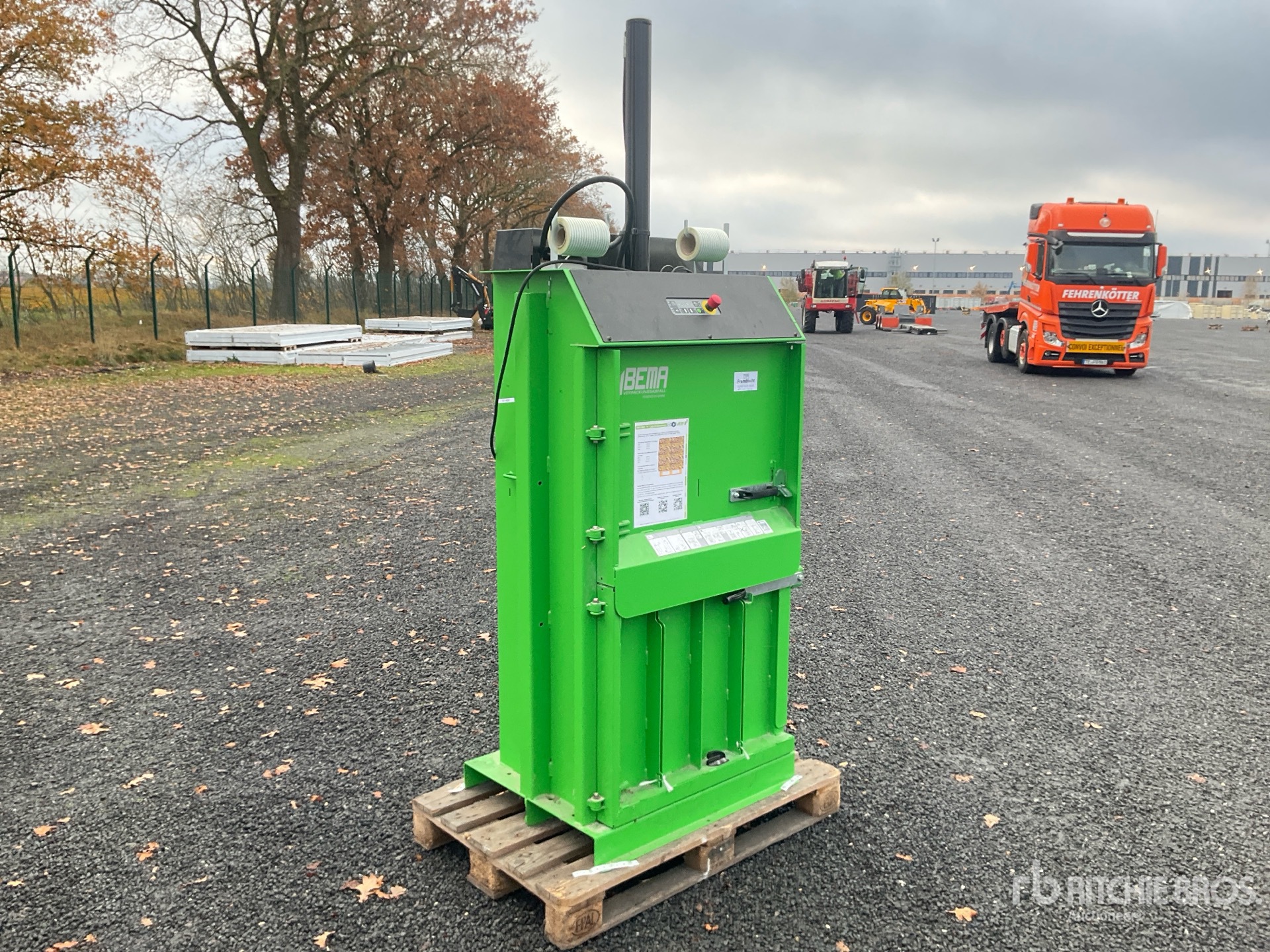 General Appearance with Picture, Right Front Corner