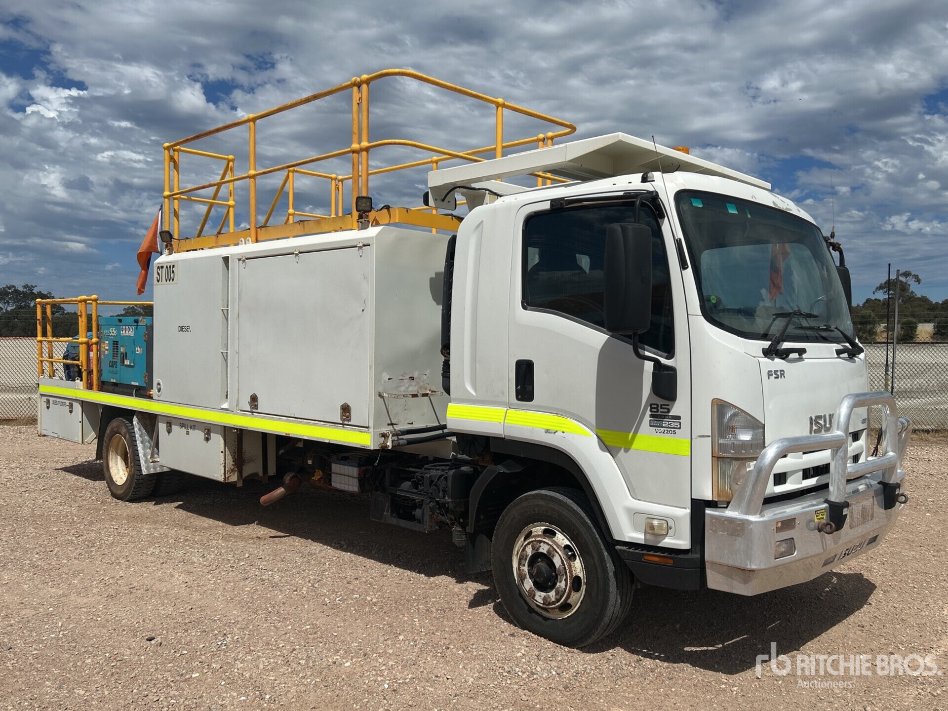 General Appearance with Picture, Left Front Corner