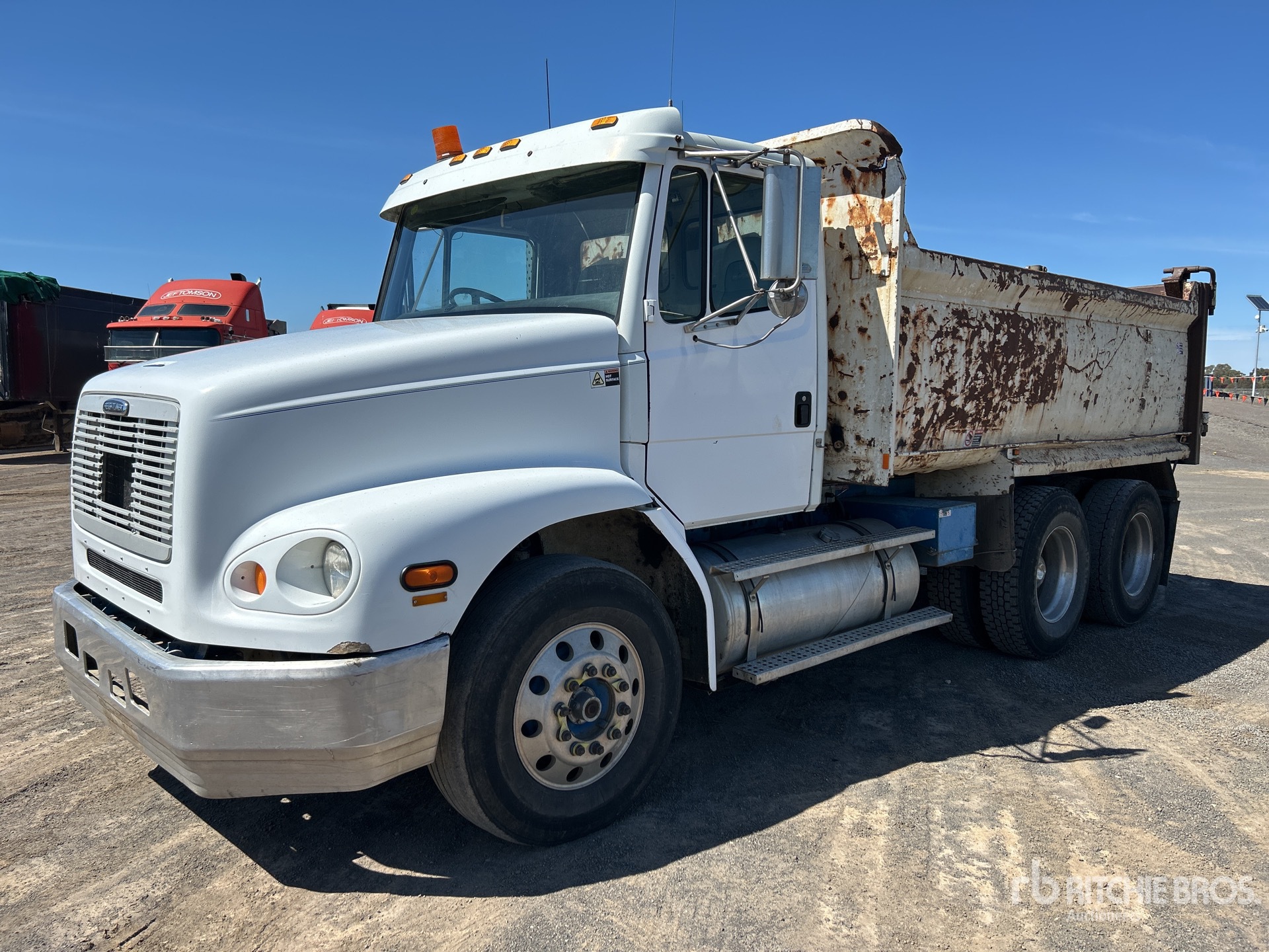 General Appearance with Bild, Ecke vorne rechts