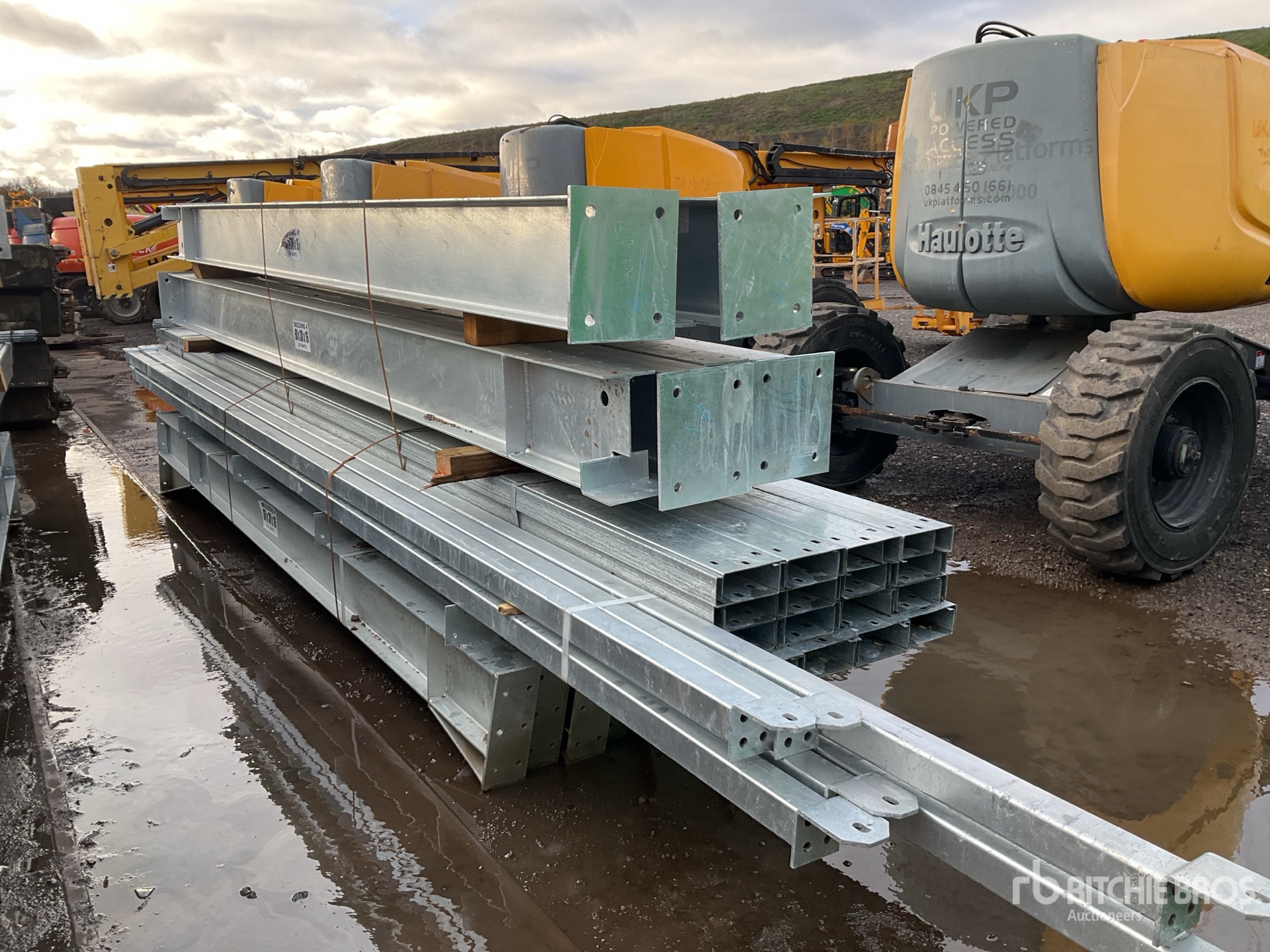 General Appearance with Zdjęcie, lewy dolny róg