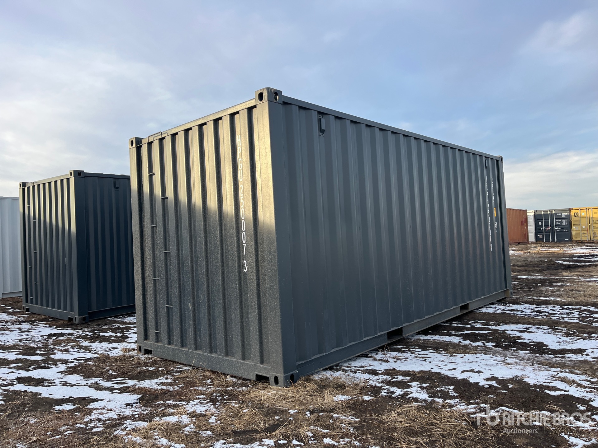 General Appearance with Picture, Right Rear Corner