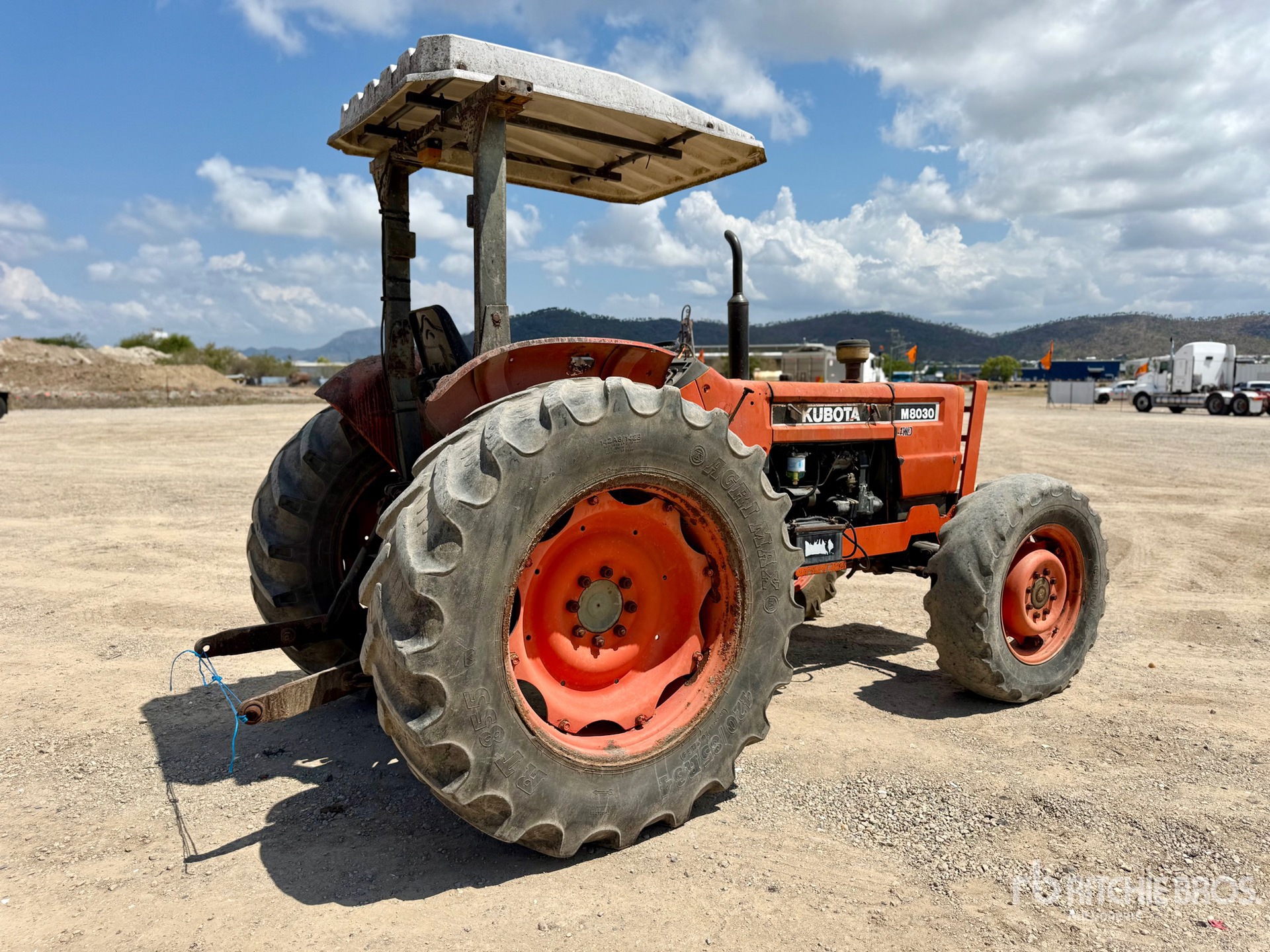 General Appearance with Picture, Right Rear Corner